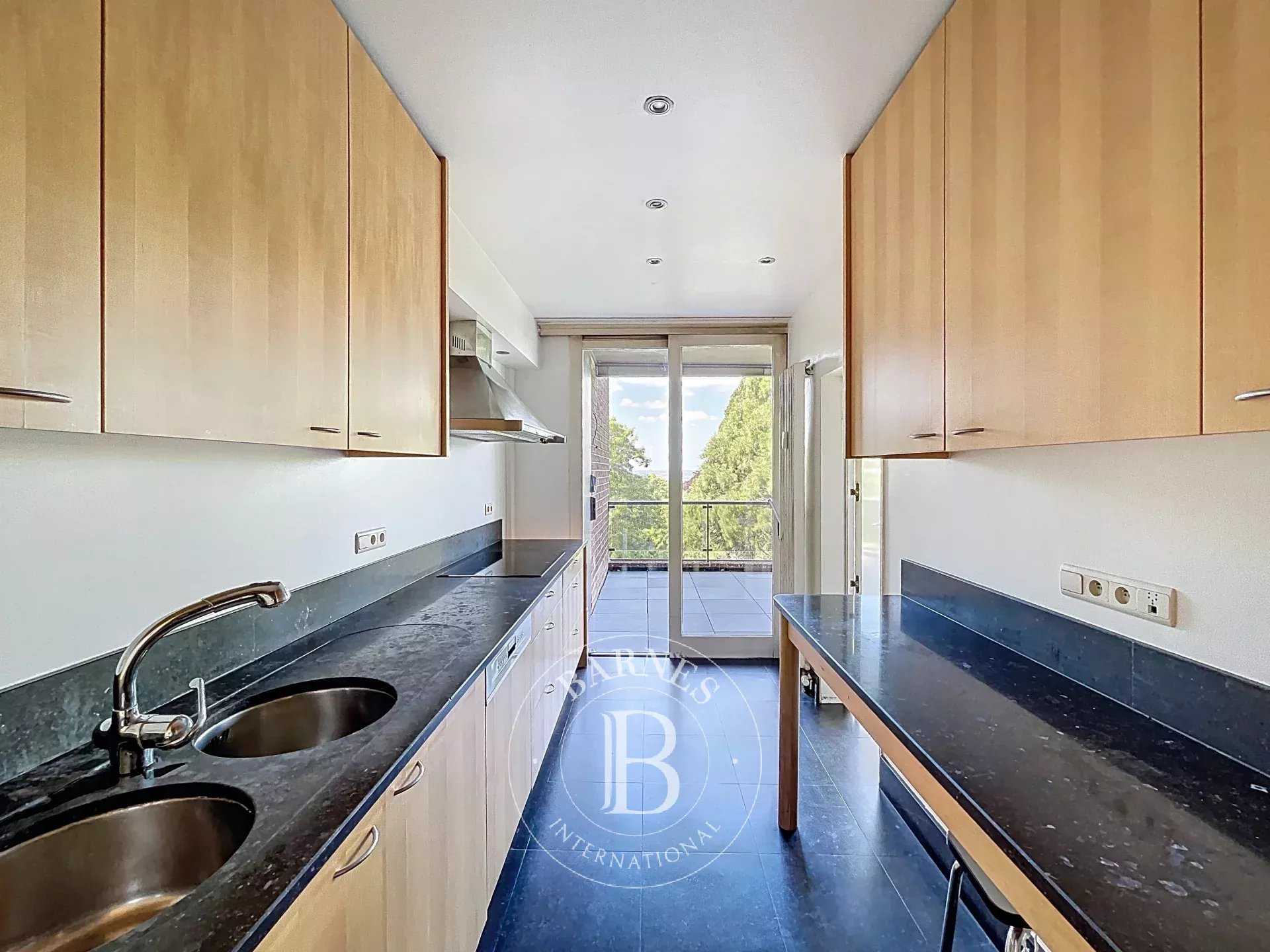 Uccle  - Apartment 3 Bedrooms