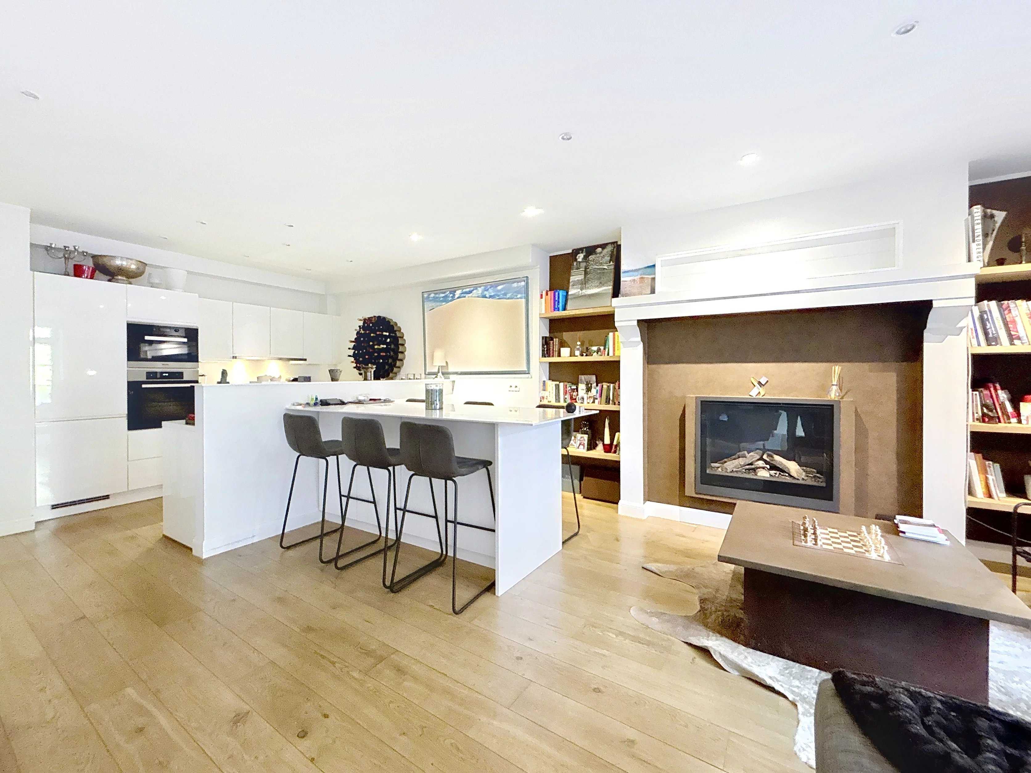 Ixelles  - Maison 7 Pi&egrave;ces 3 Chambres