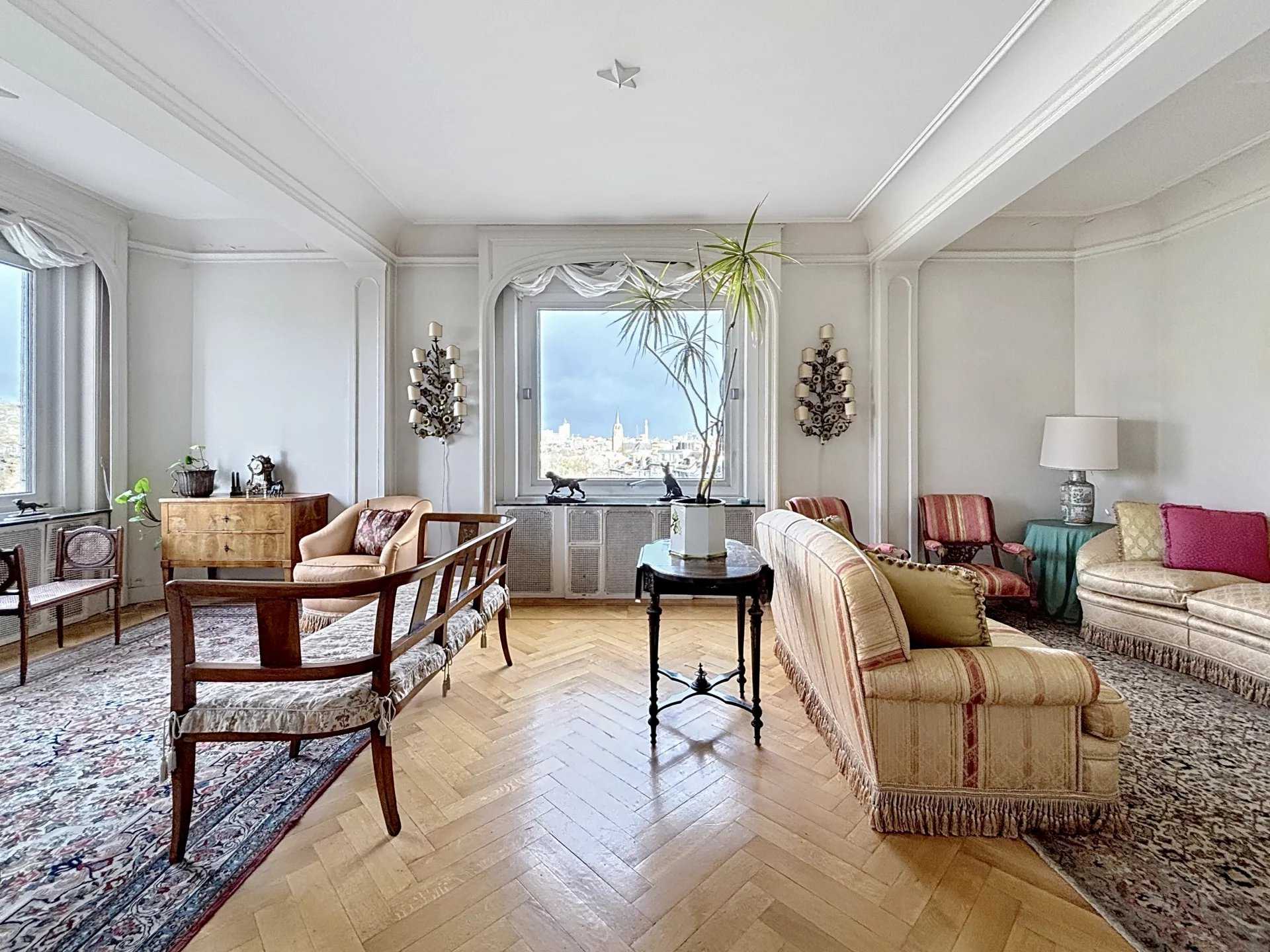 Ixelles  - Appartement 8 Pi&egrave;ces 4 Chambres