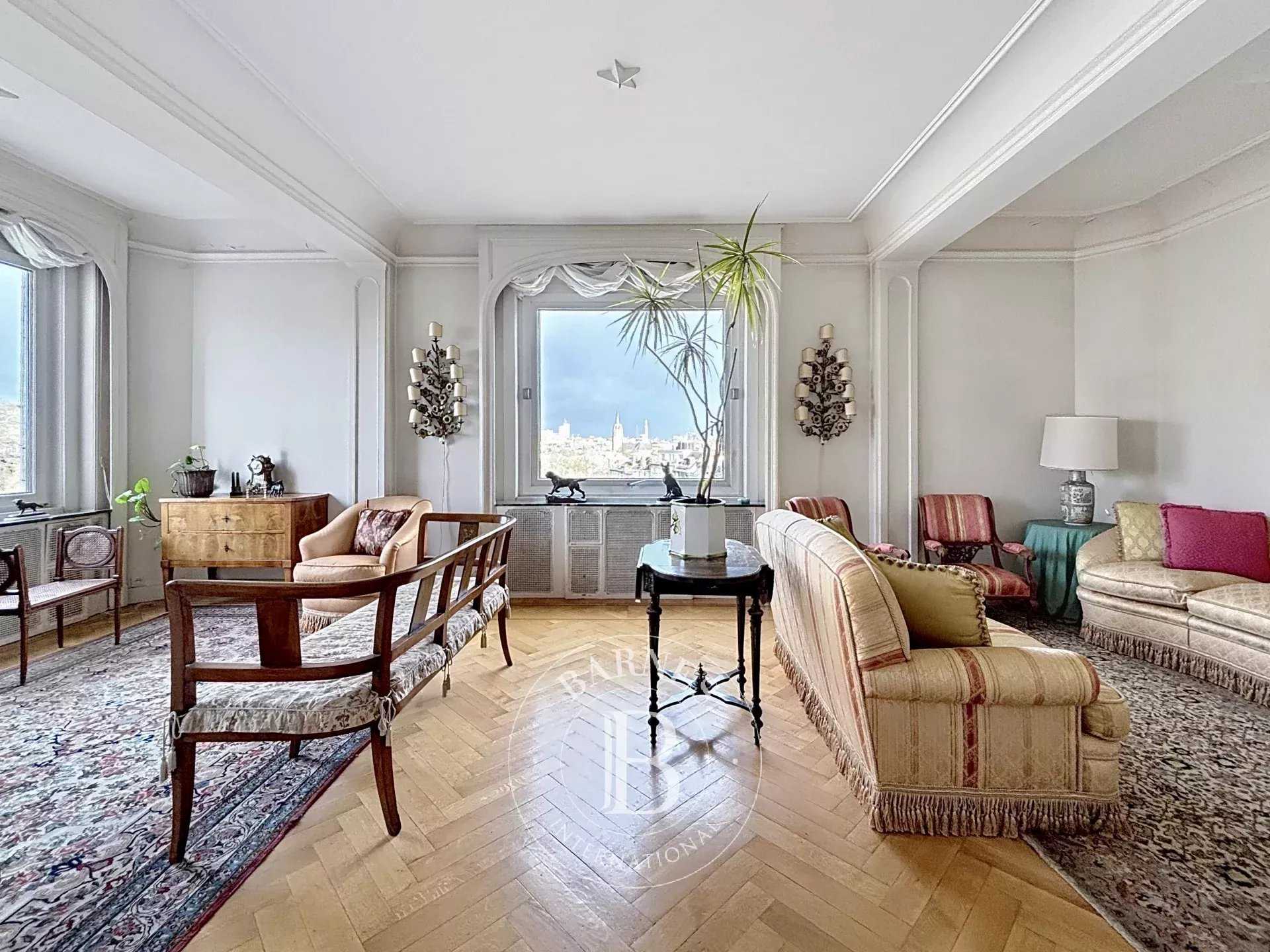 Ixelles  - Apartment 4 Bedrooms