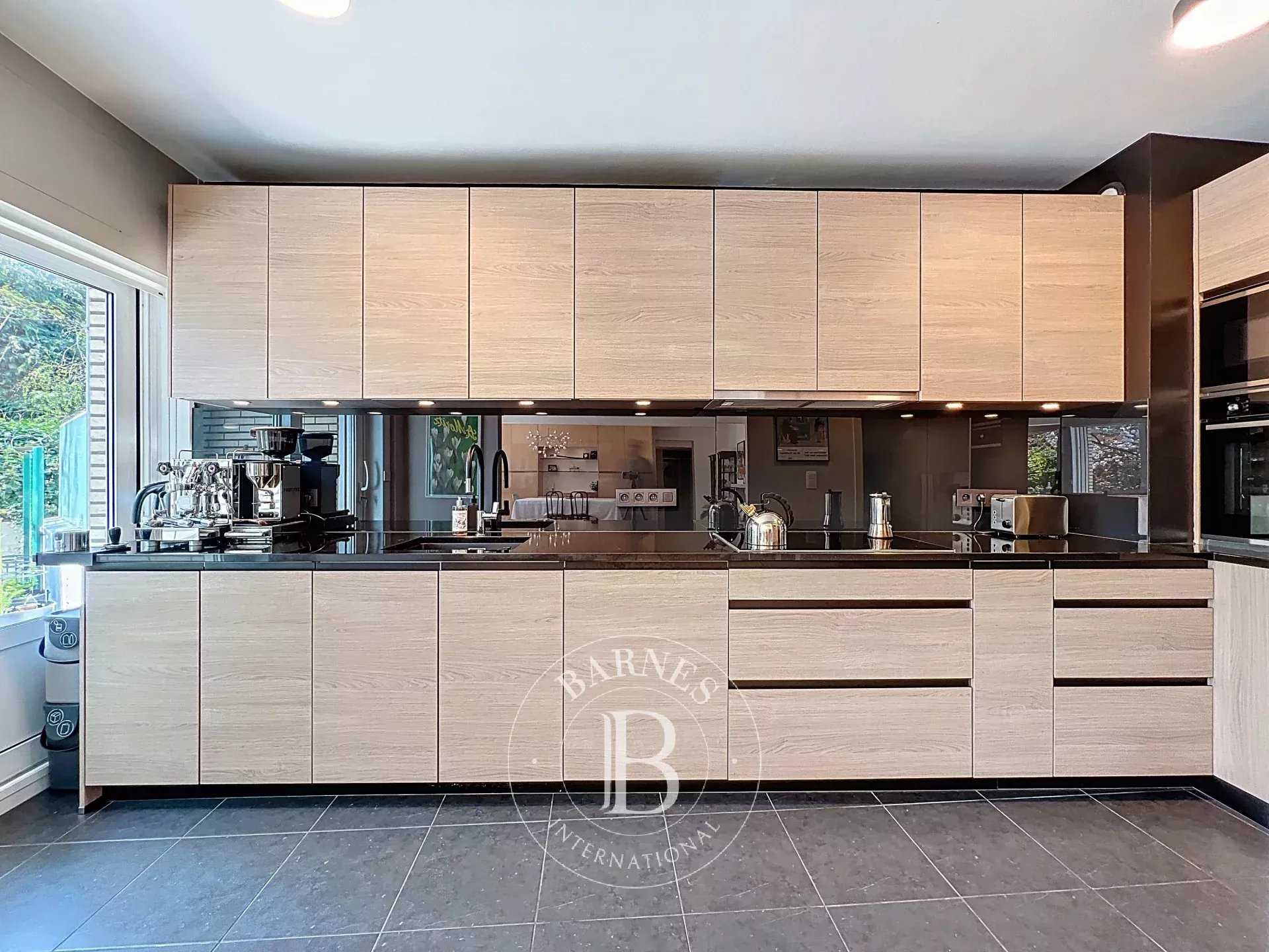 Uccle  - Apartment 4 Bedrooms