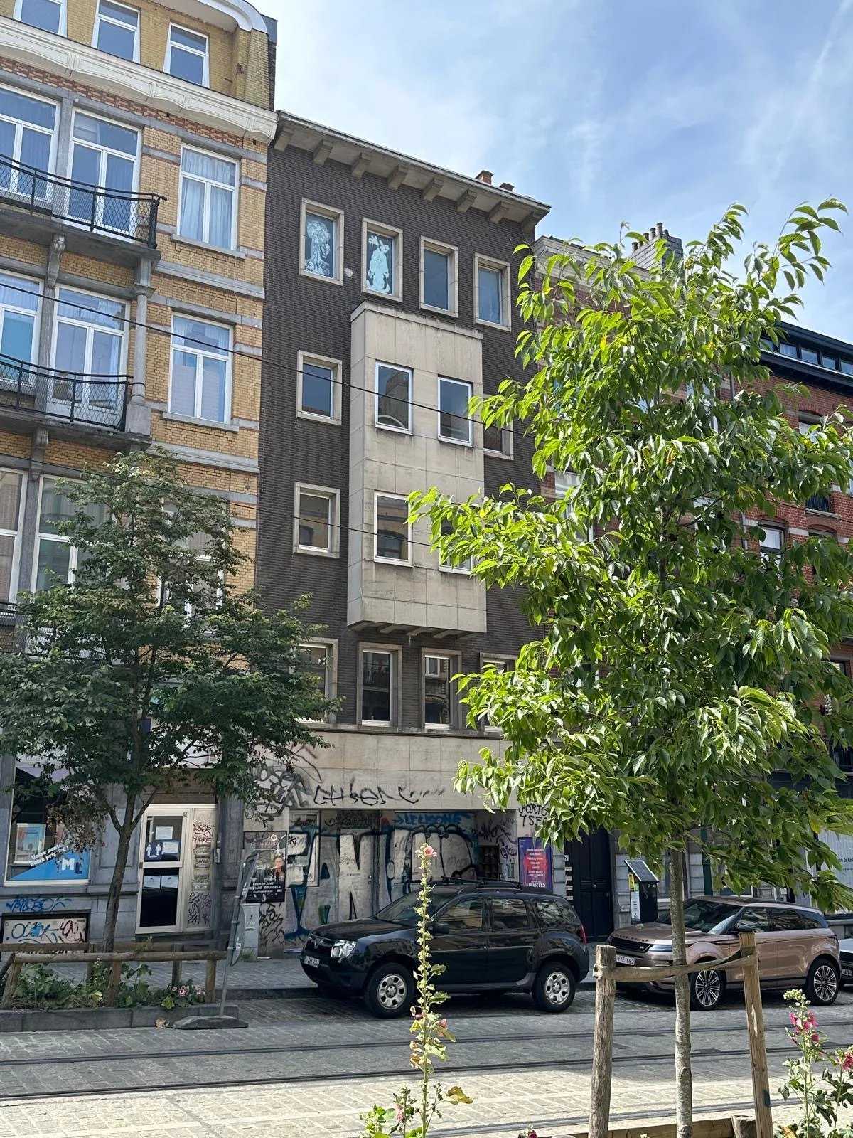 Saint-Gilles  - Building 