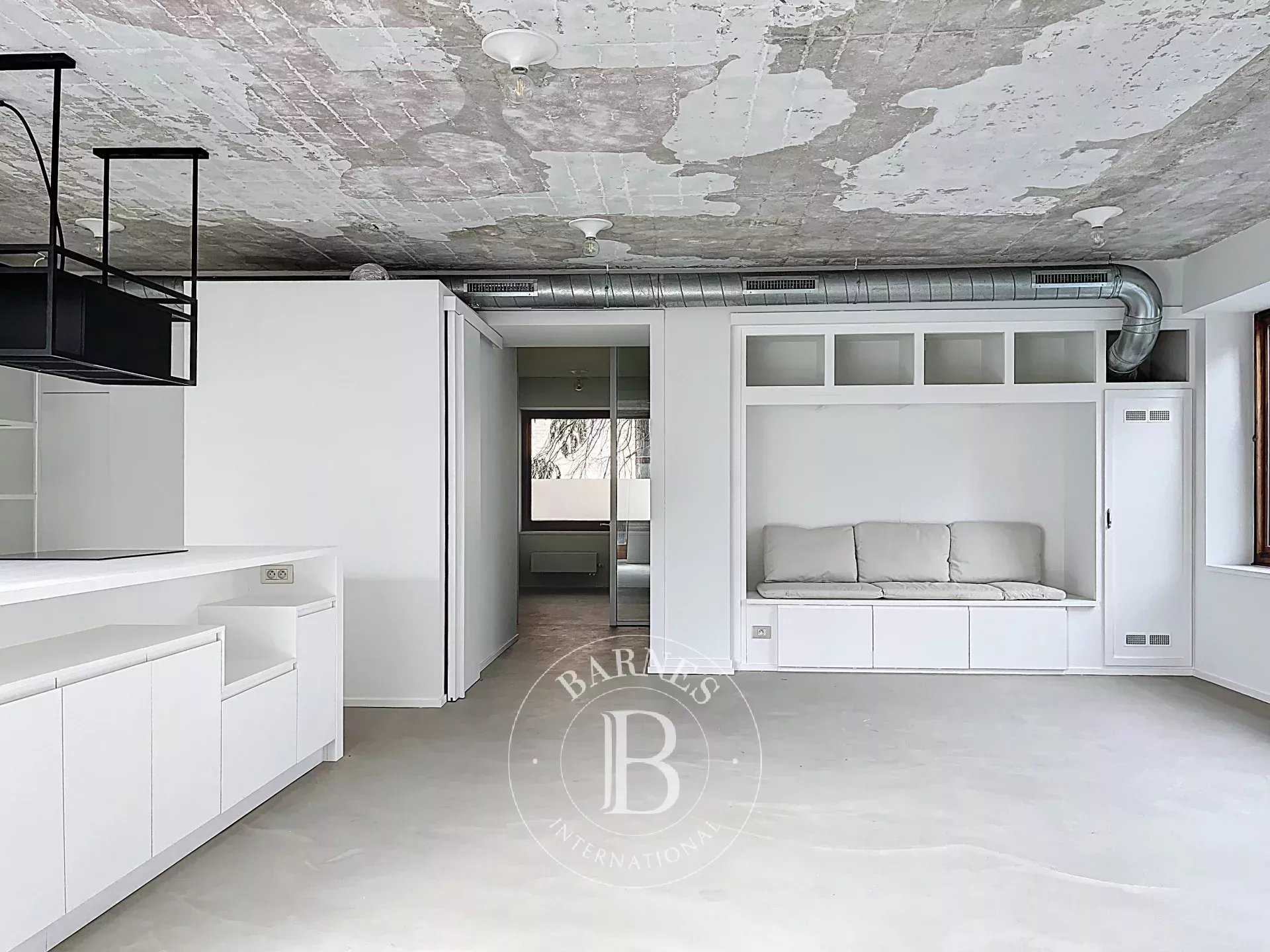 Auderghem  - Appartement 6 Pièces 2 Chambres