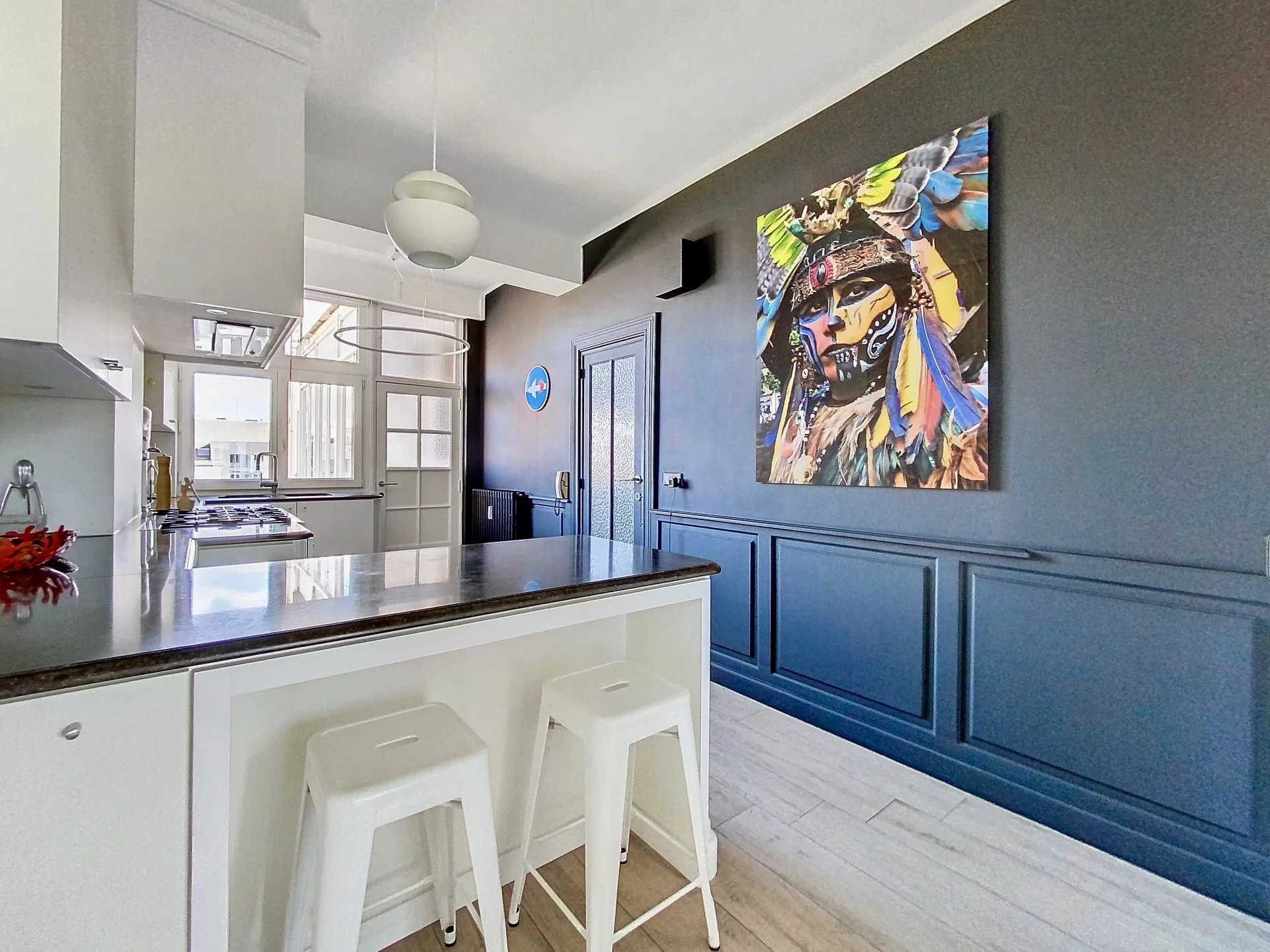 Ixelles  - Appartement 8 Pi&egrave;ces 4 Chambres