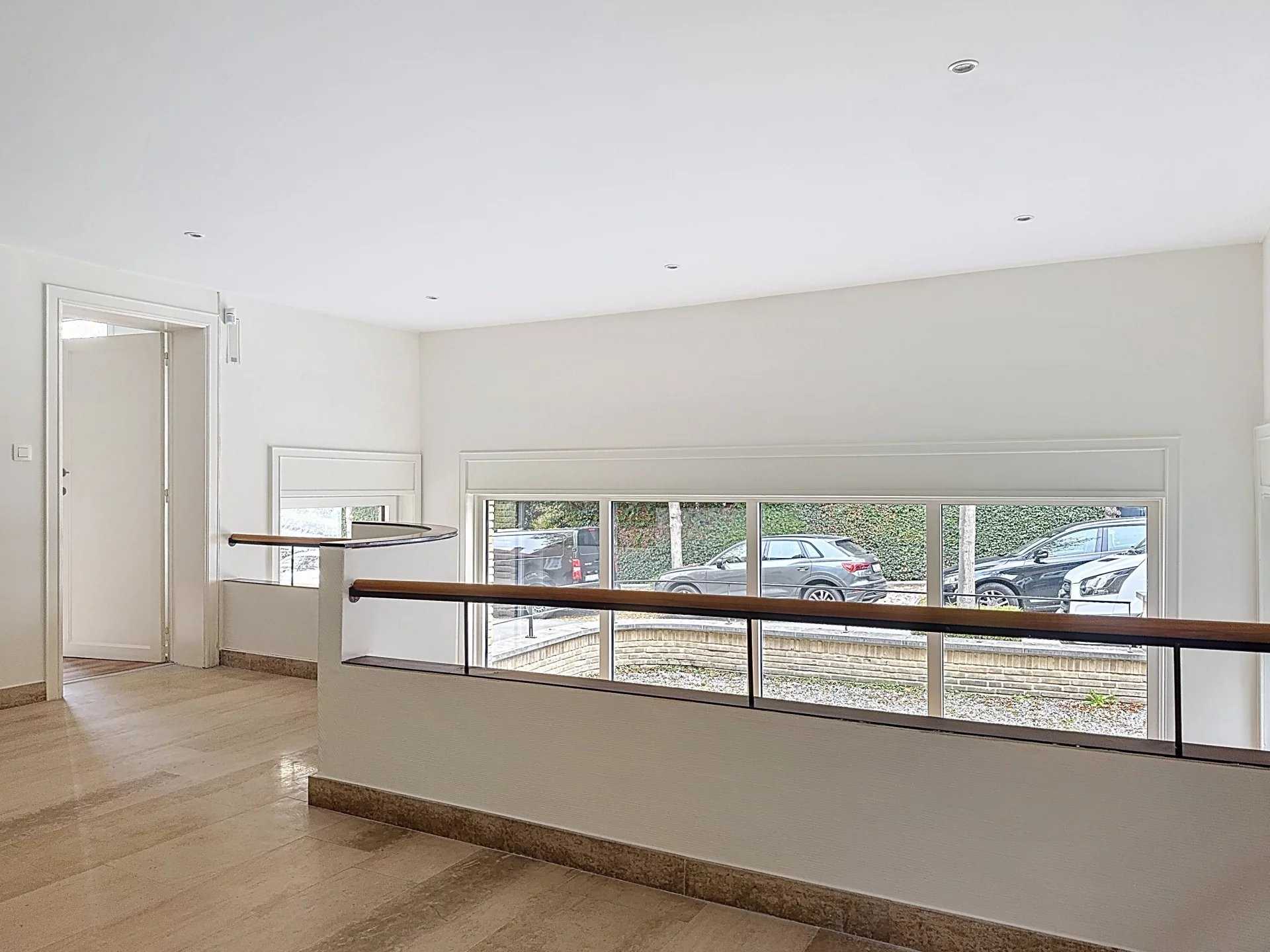 Uccle  - House 5 Bedrooms