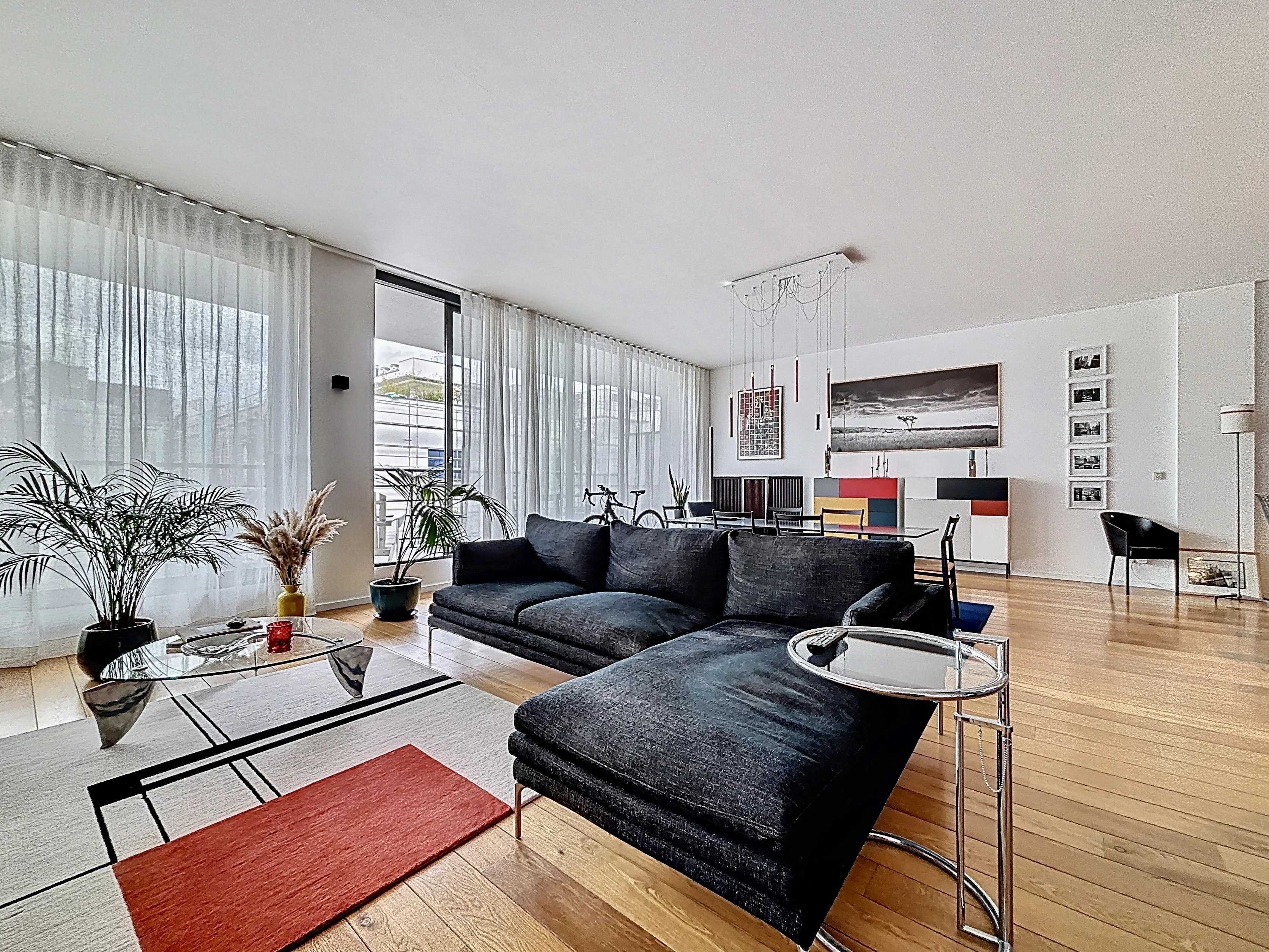 Bruxelles  - Appartement 7 Pi&egrave;ces, 1 Chambre