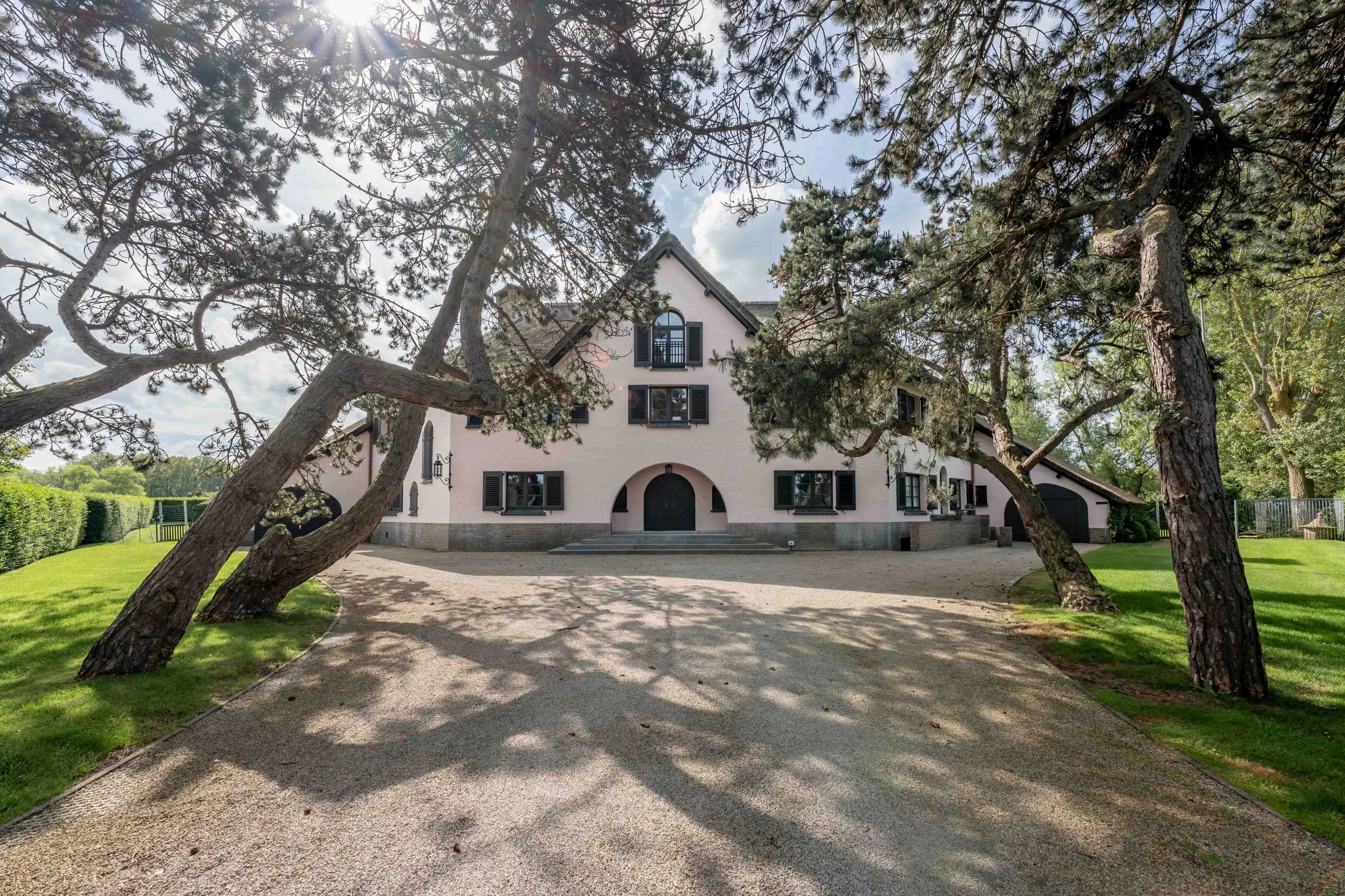 Knokke-Heist  - Villa 25 Pi&egrave;ces 9 Chambres