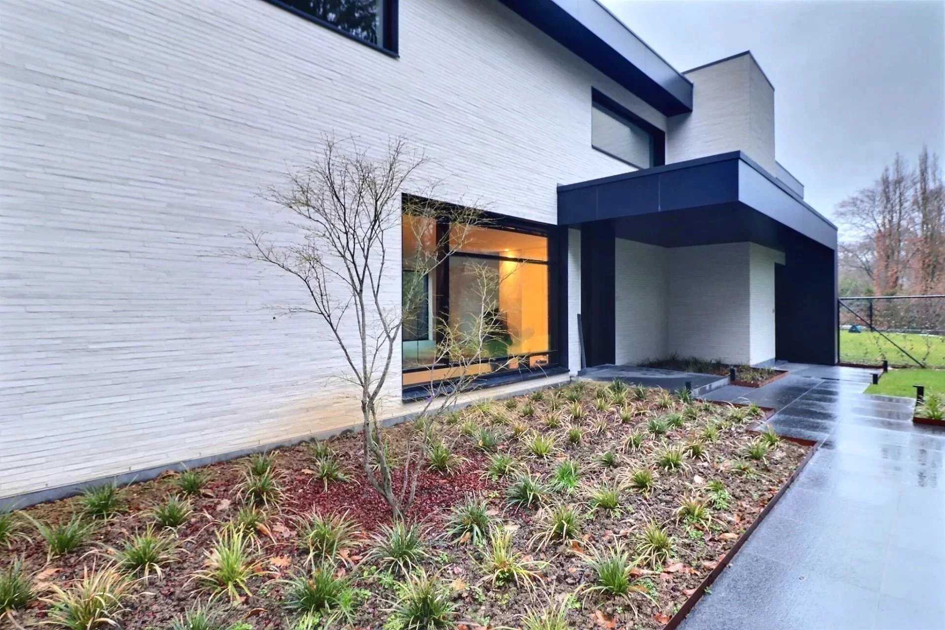 Uccle  - Duplex 10 Pi&egrave;ces 3 Chambres