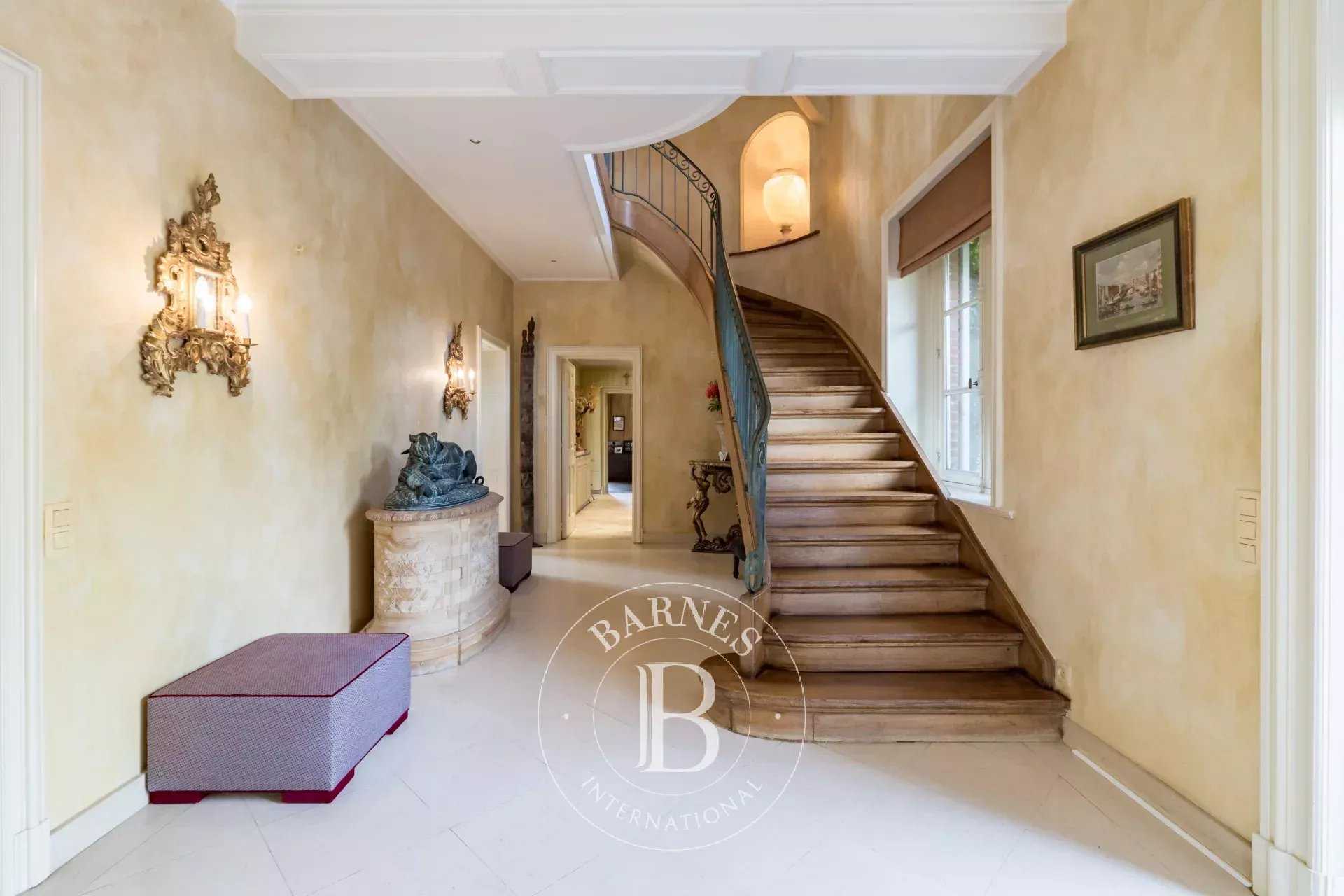 Tervuren  - Property 8 Bedrooms