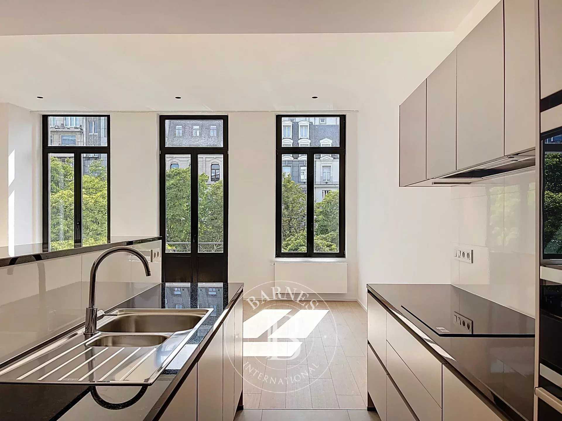 Bruxelles  - Piso 10 Cuartos 3 Habitaciones