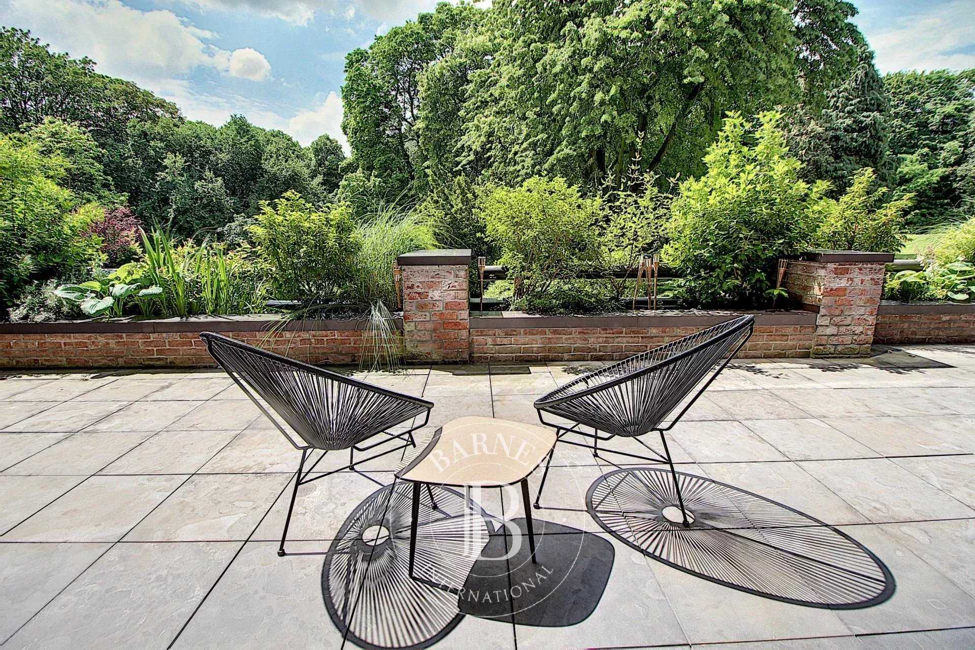 Uccle  - Appartement 8 Pièces 4 Chambres