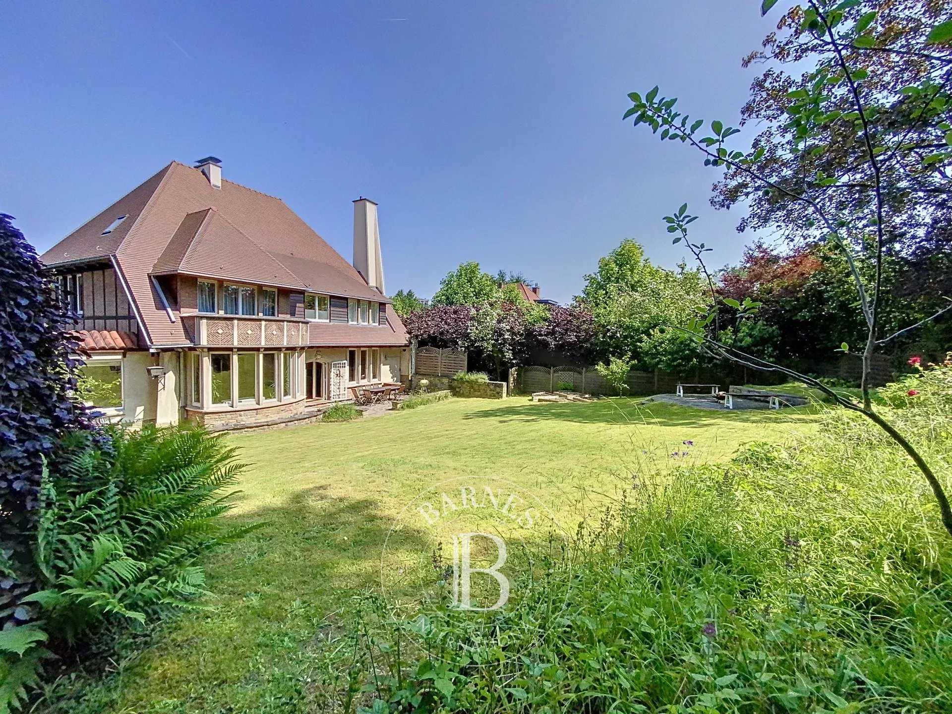 Uccle  - House 5 Bedrooms