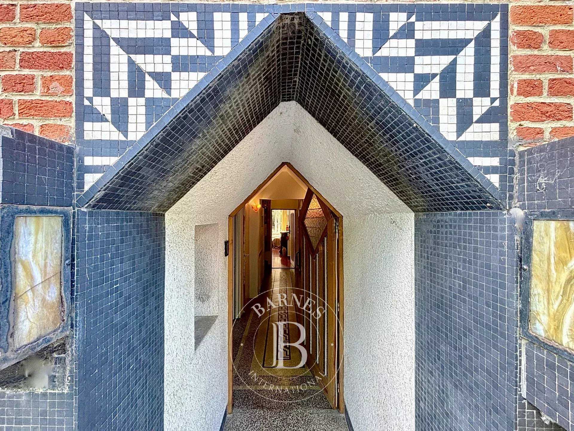 Woluwe-Saint-Pierre  - House 5 Bedrooms