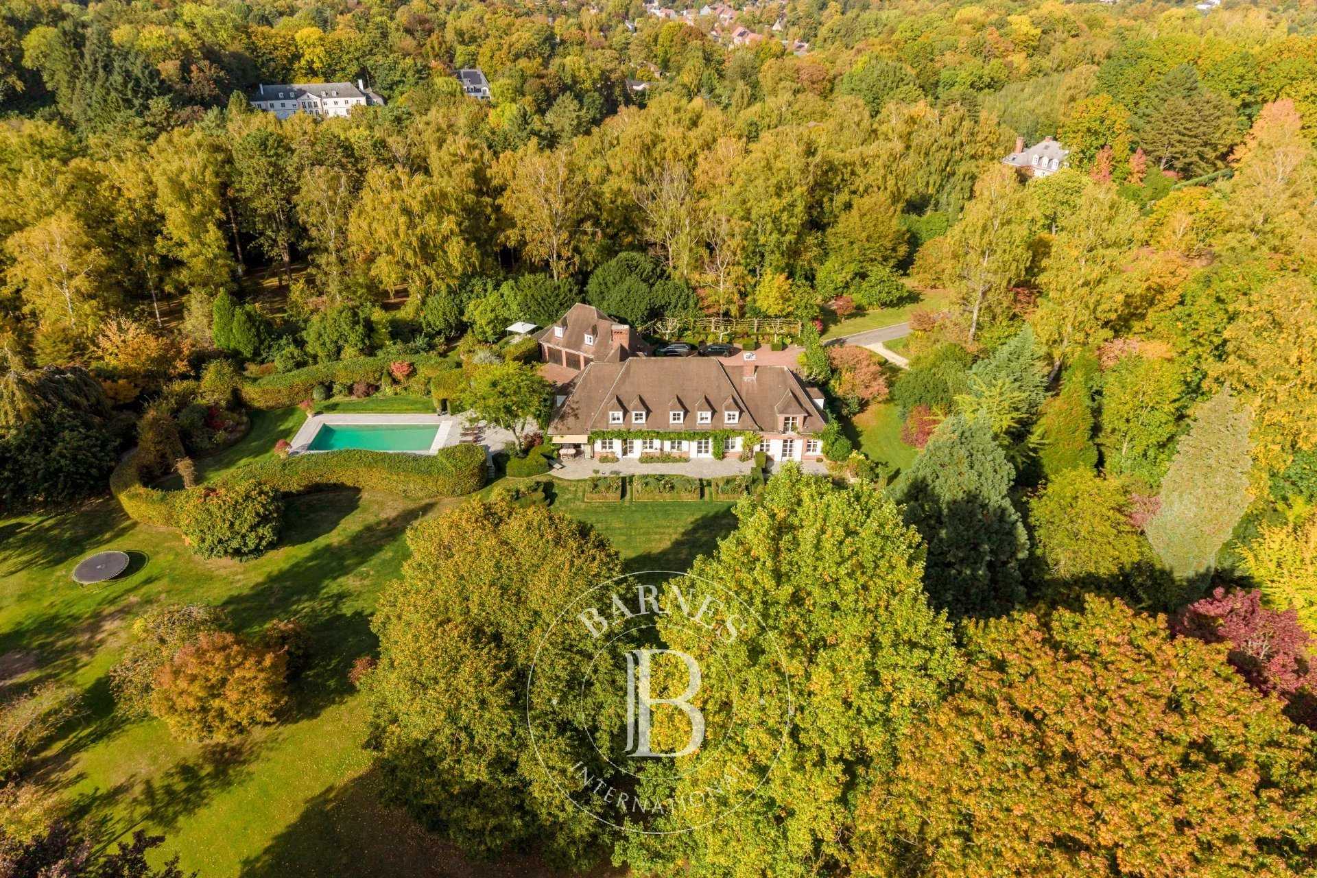 Tervuren  - Property 8 Bedrooms