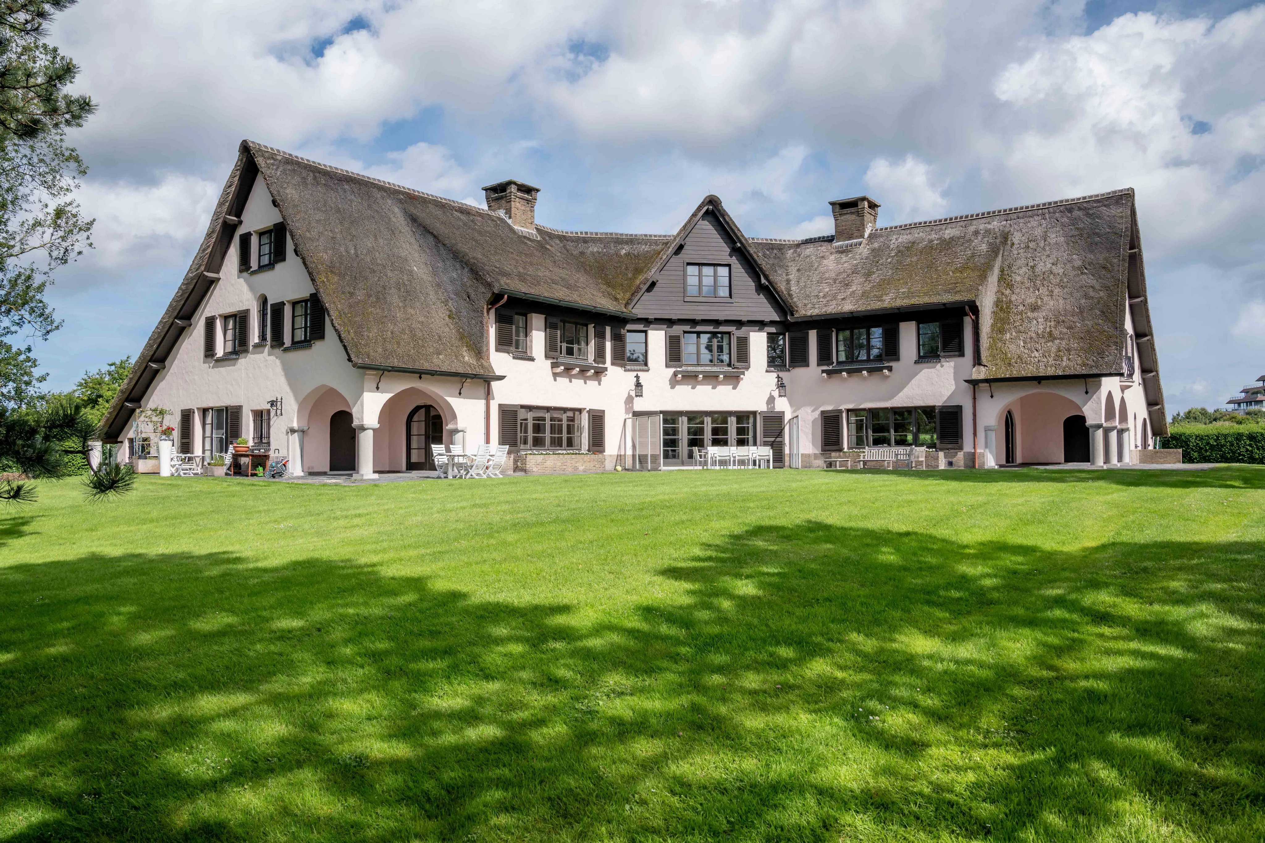 Knokke-Heist  - Villa 25 Pi&egrave;ces 9 Chambres