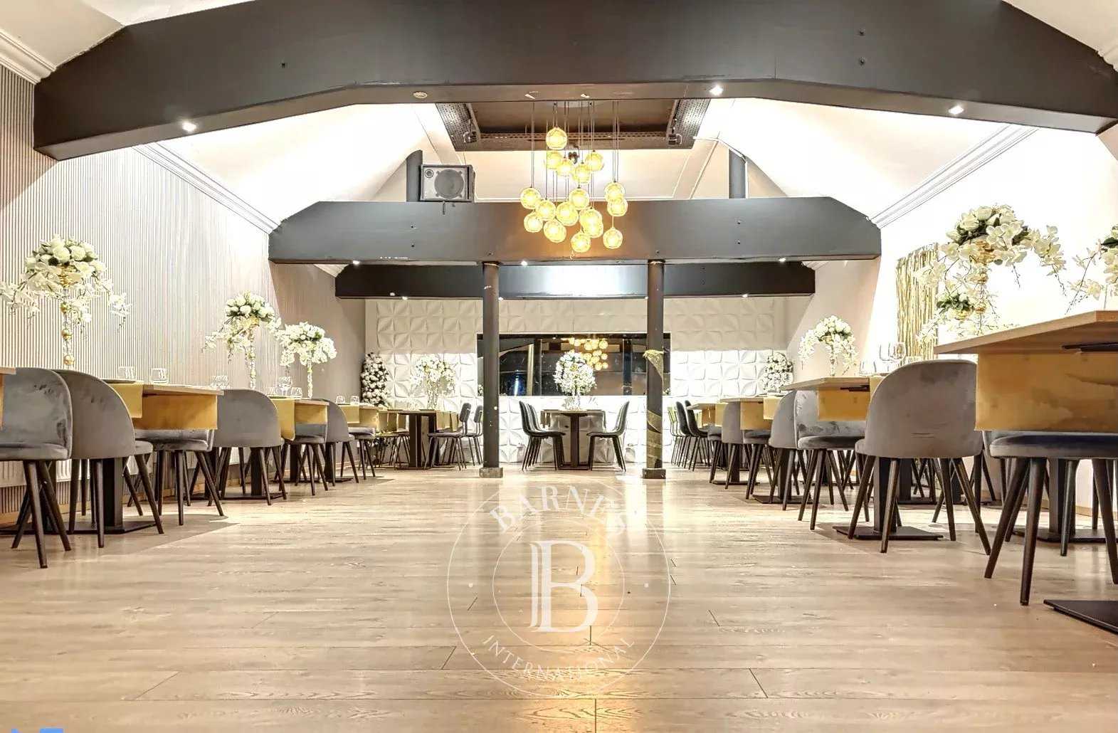 Uccle  - Building 3 Bedrooms