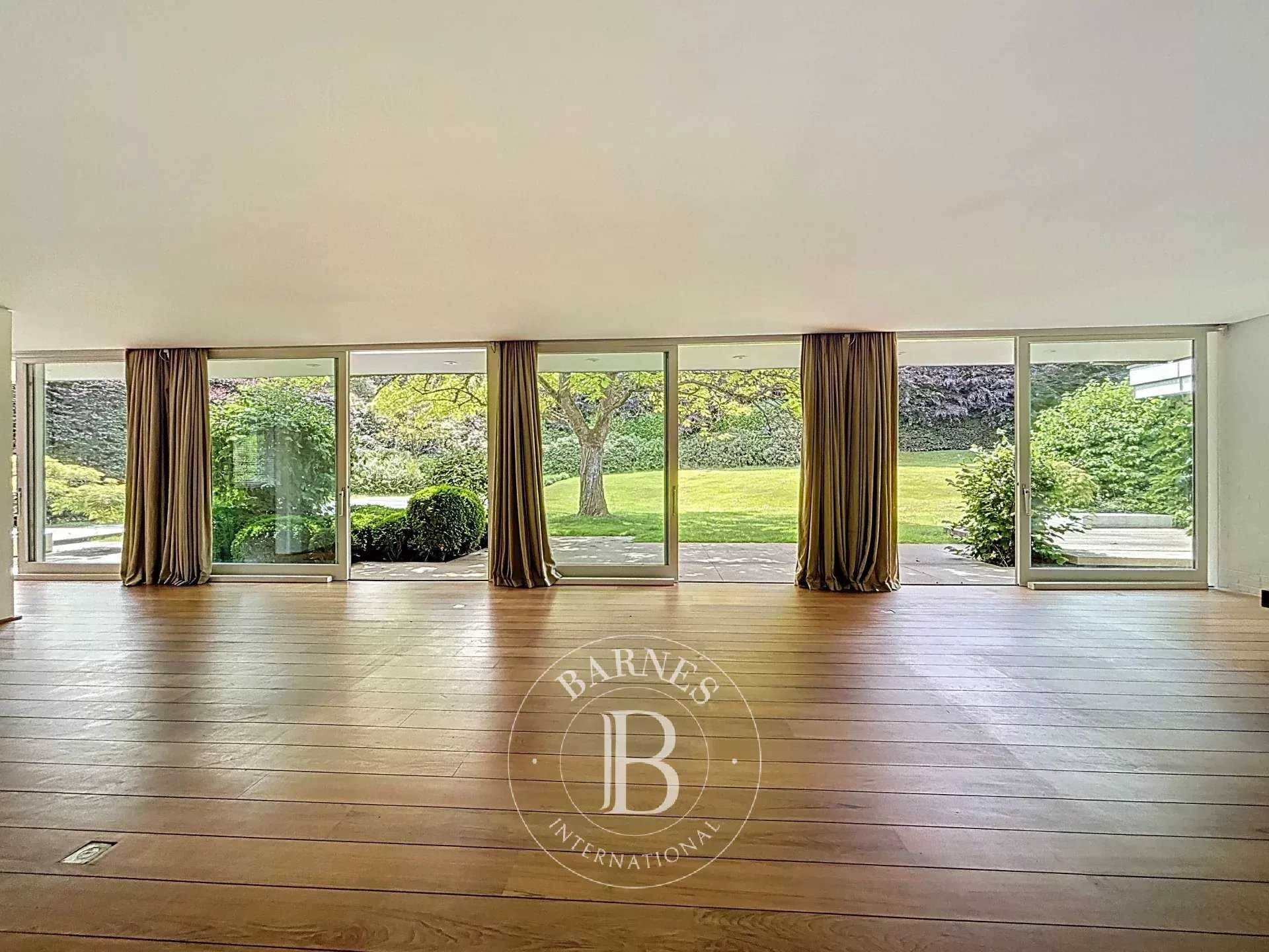 Uccle  - House 5 Bedrooms