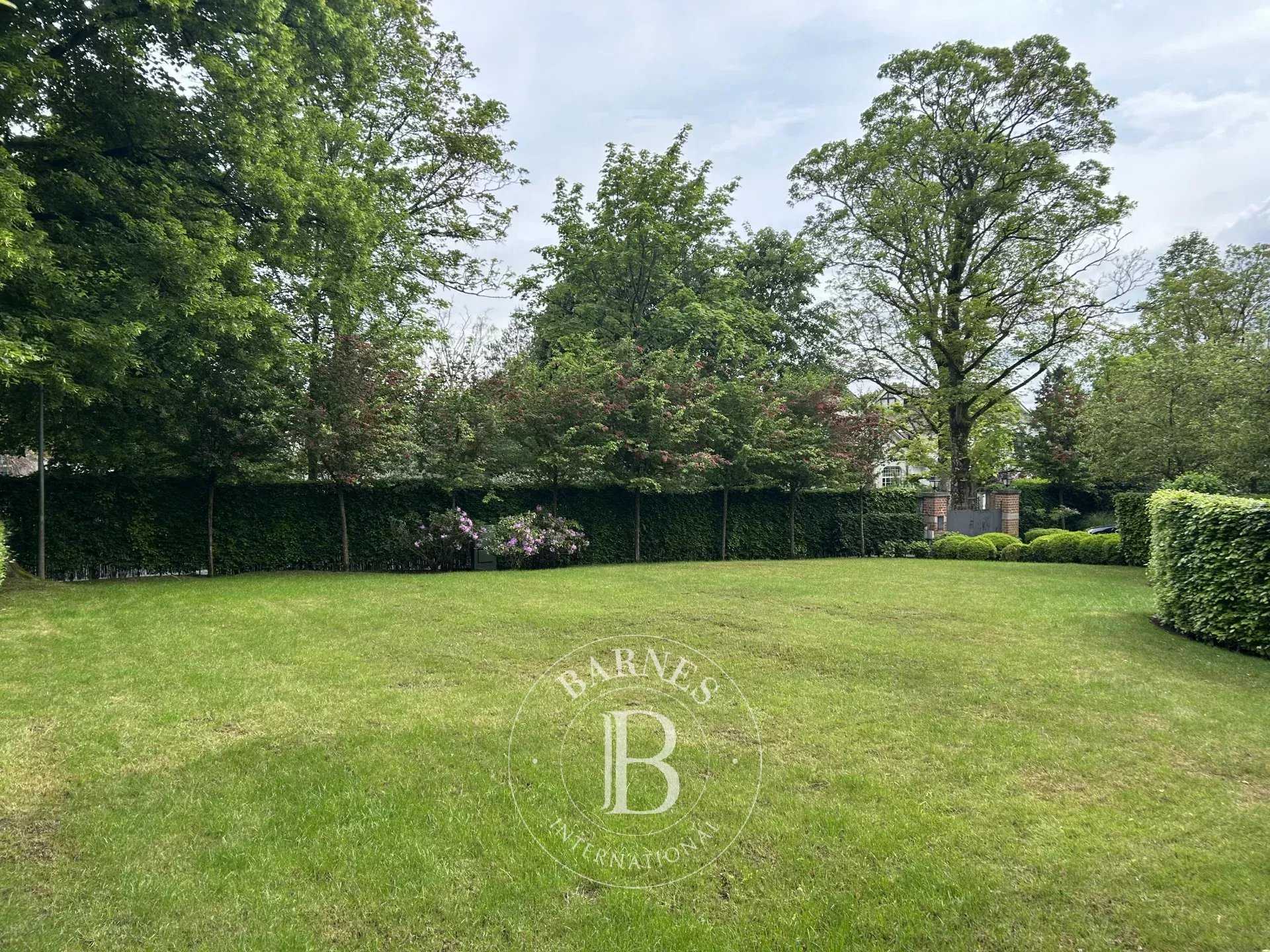 Uccle  - House 5 Bedrooms