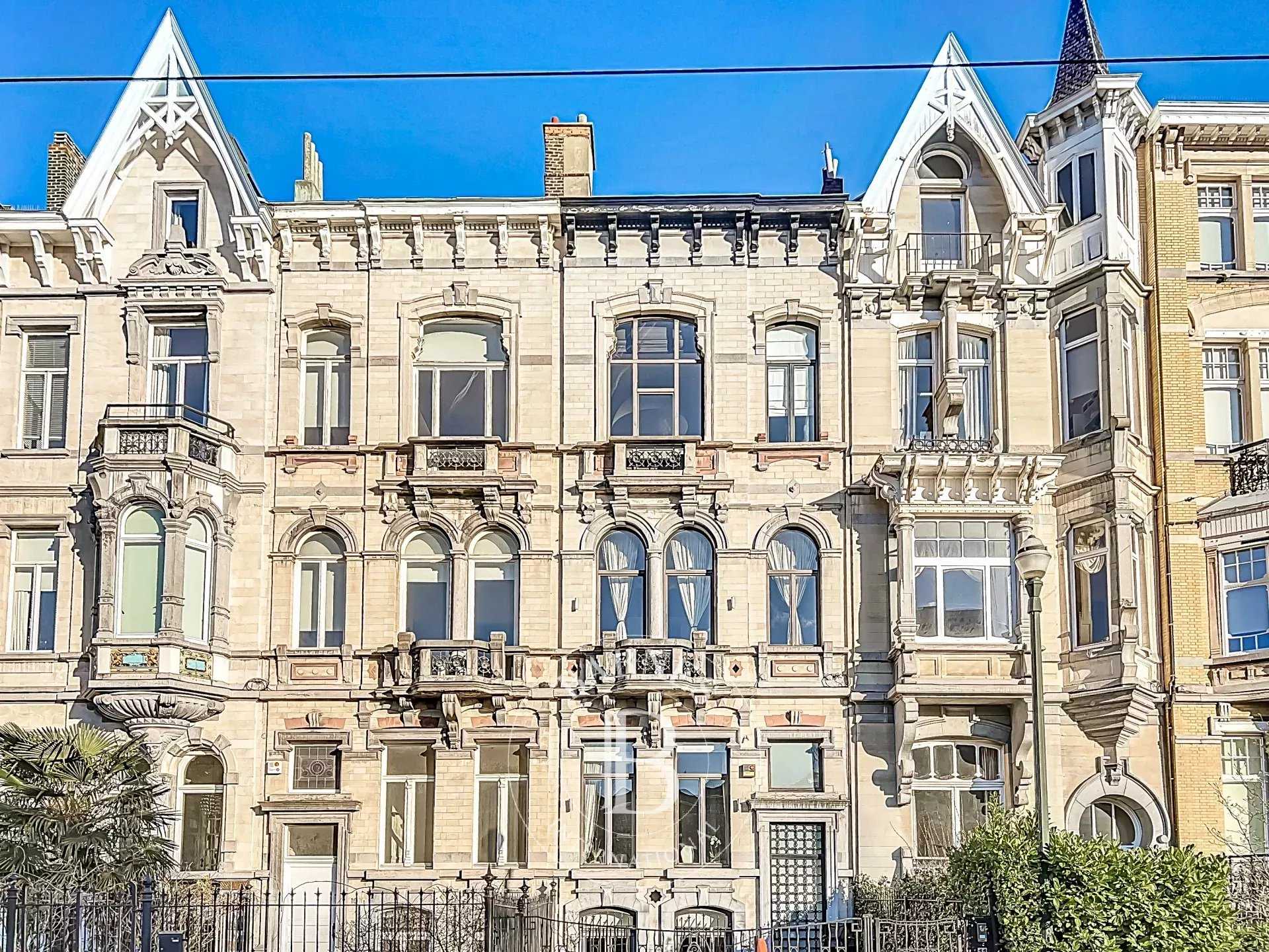 Ixelles  - Maison 14 Pièces 5 Chambres