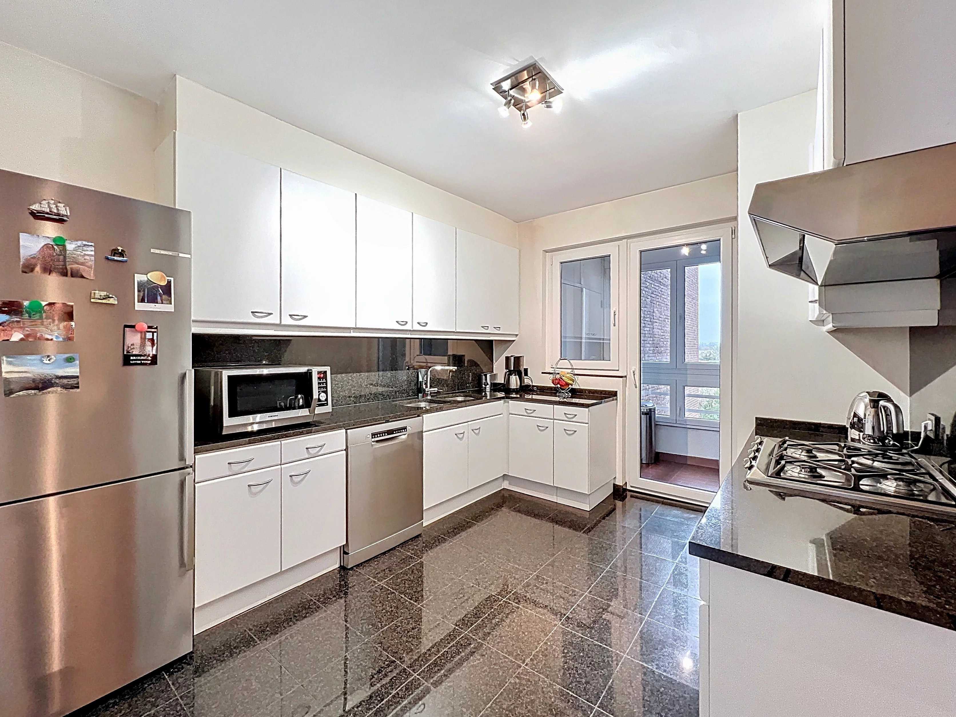 Ixelles  - Apartment 4 Bedrooms