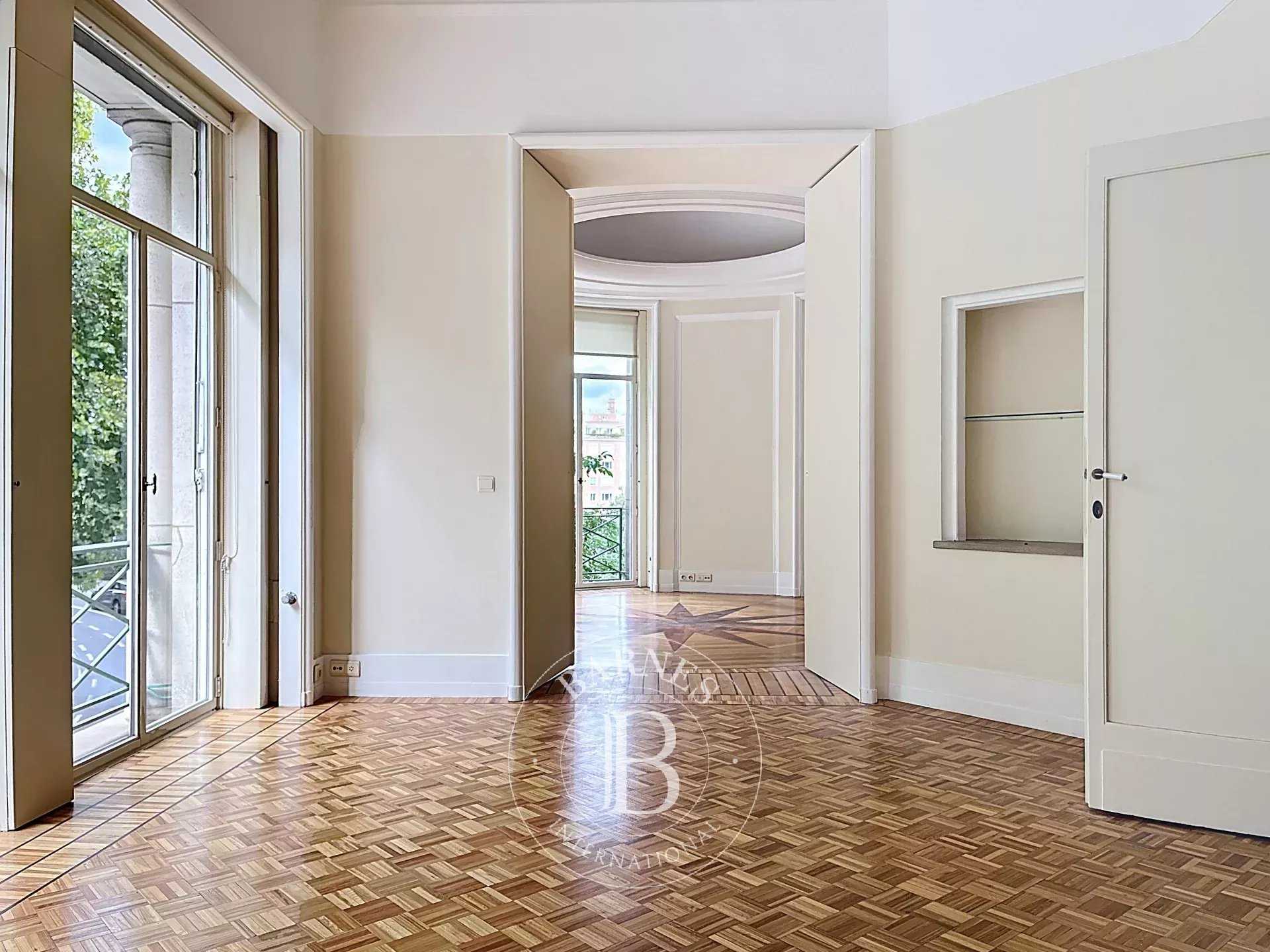 Bruxelles  - Duplex 3 Bedrooms