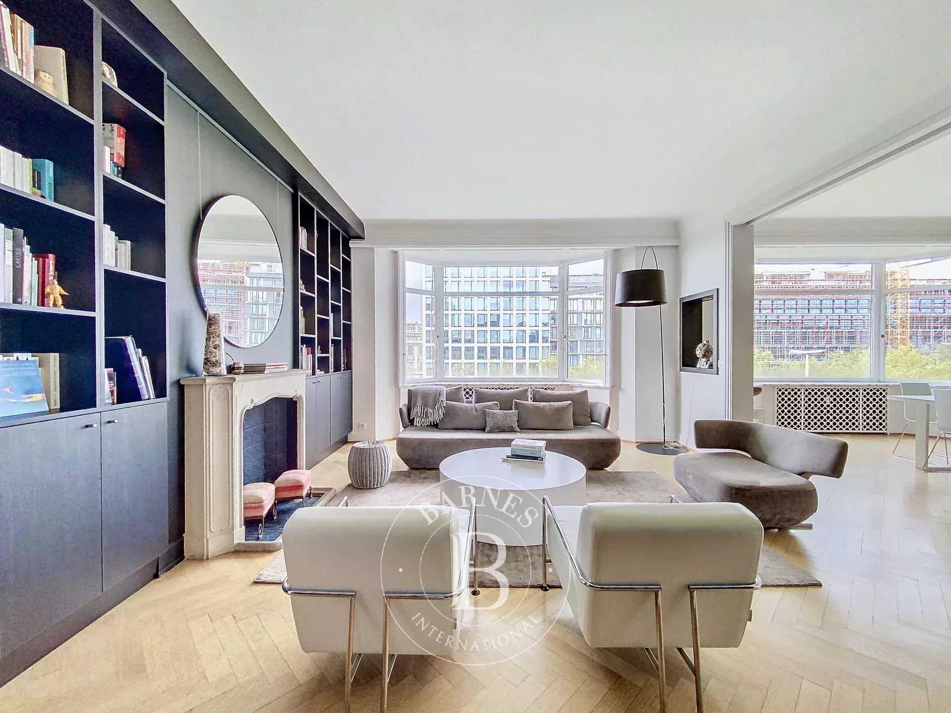Ixelles  - Appartement 8 Pièces 4 Chambres