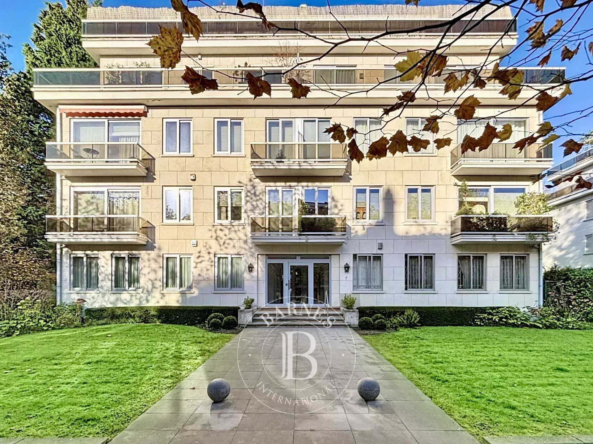 Apartment Ixelles  -  ref 86439695 (picture 1)