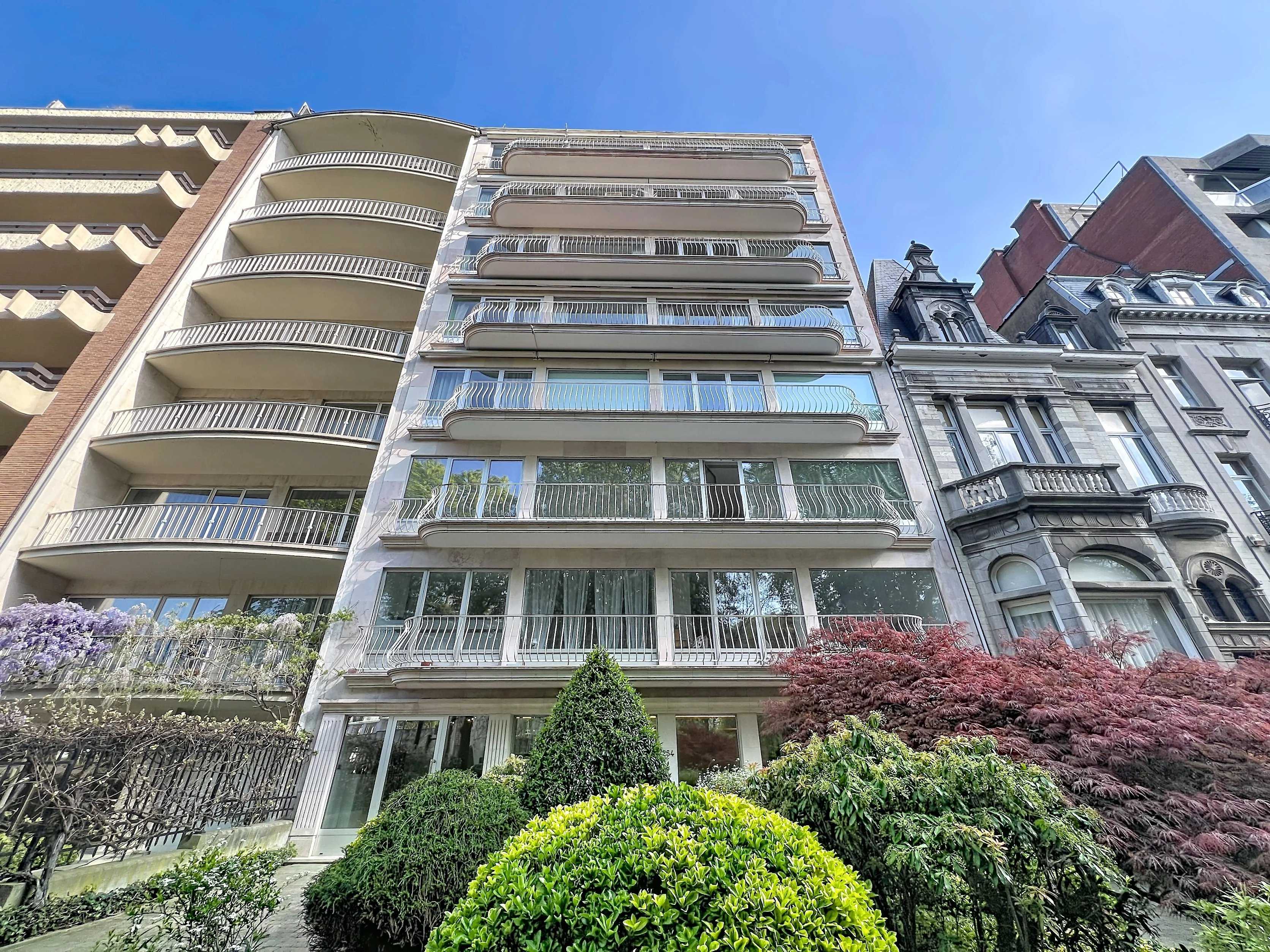 Appartement Woluwe-Saint-Pierre  -  ref 86942612 (picture 1)