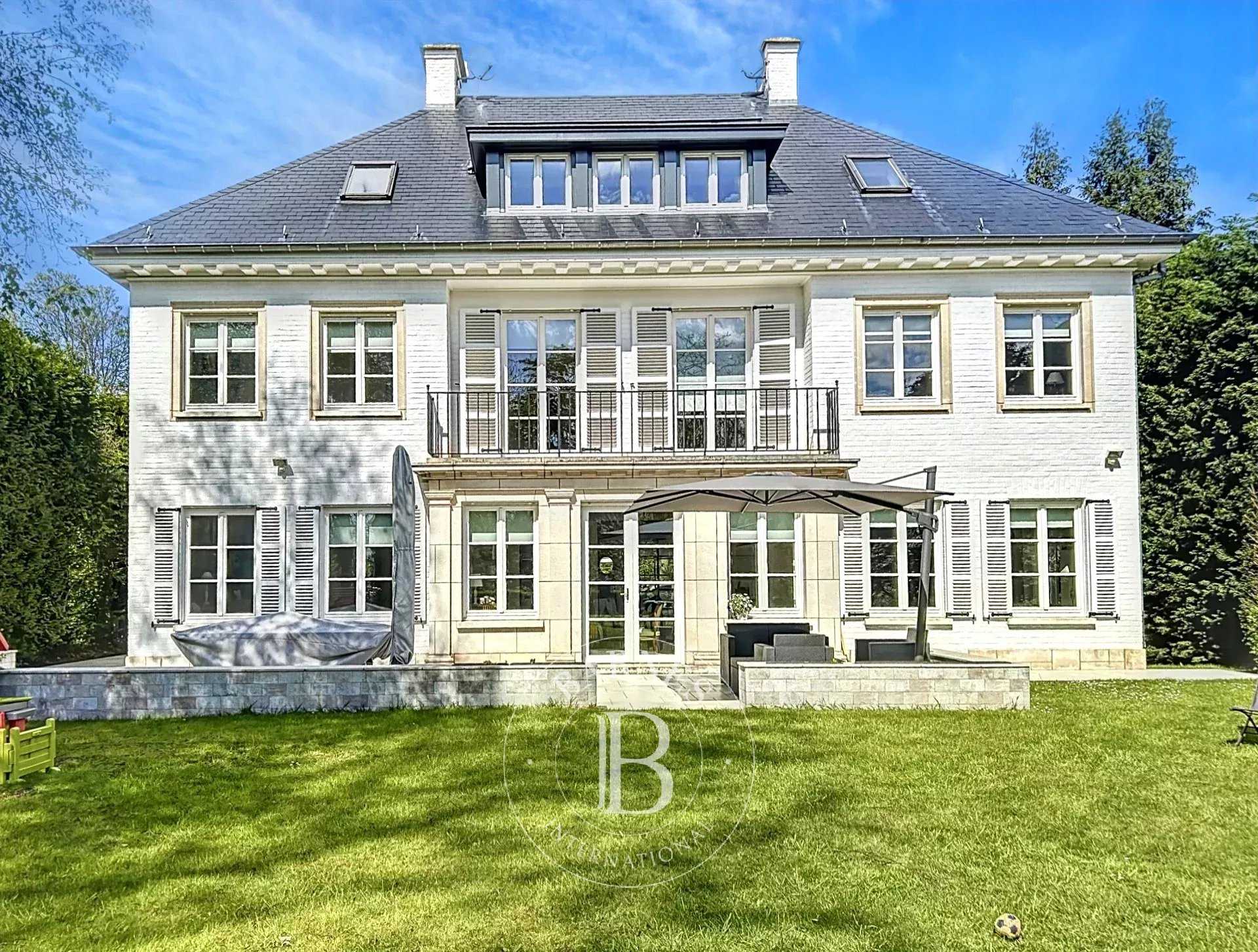 House Uccle  -  ref 85703509 (picture 1)