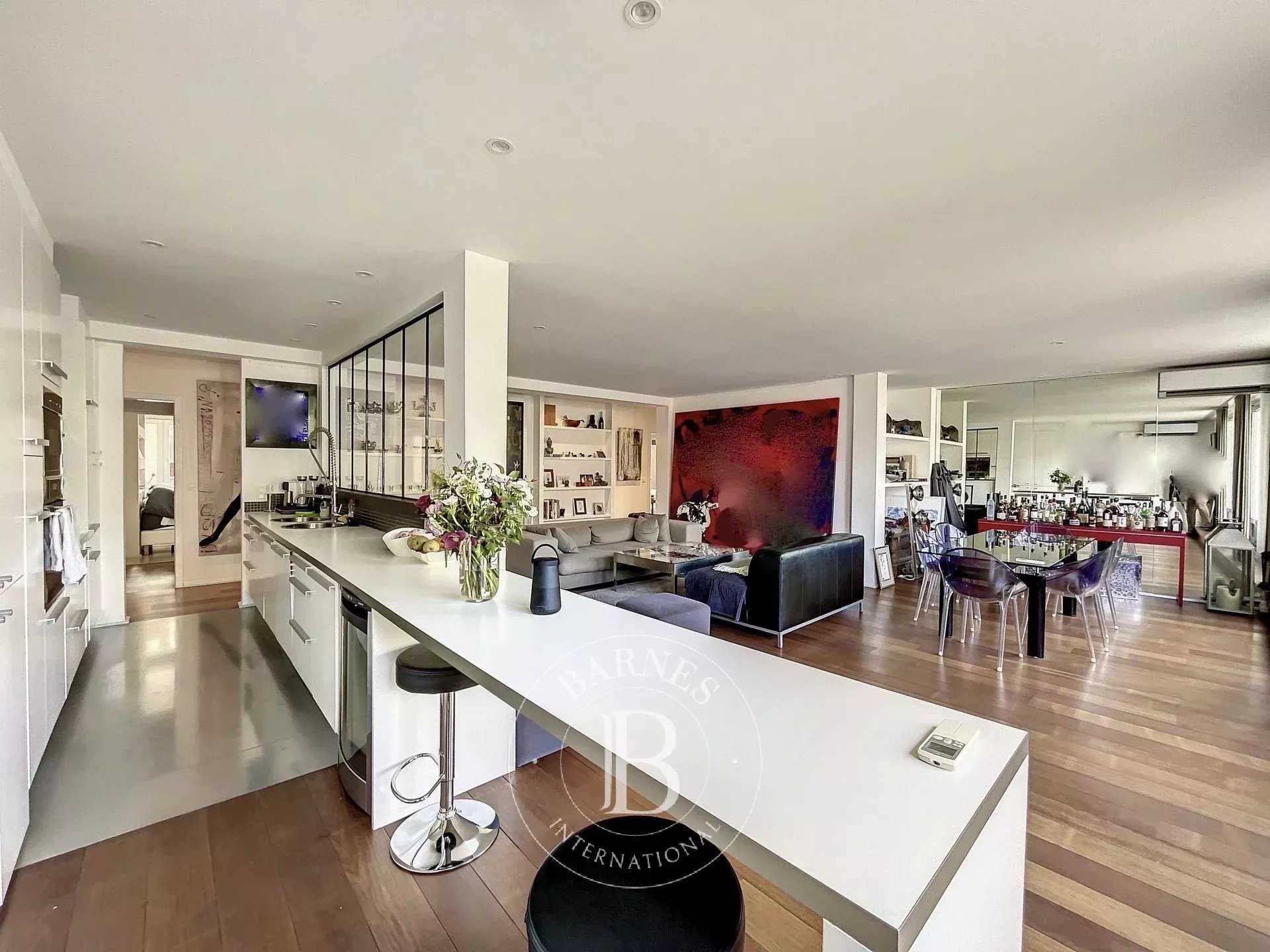 Appartement Bruxelles  -  ref 84799398 (picture 2)