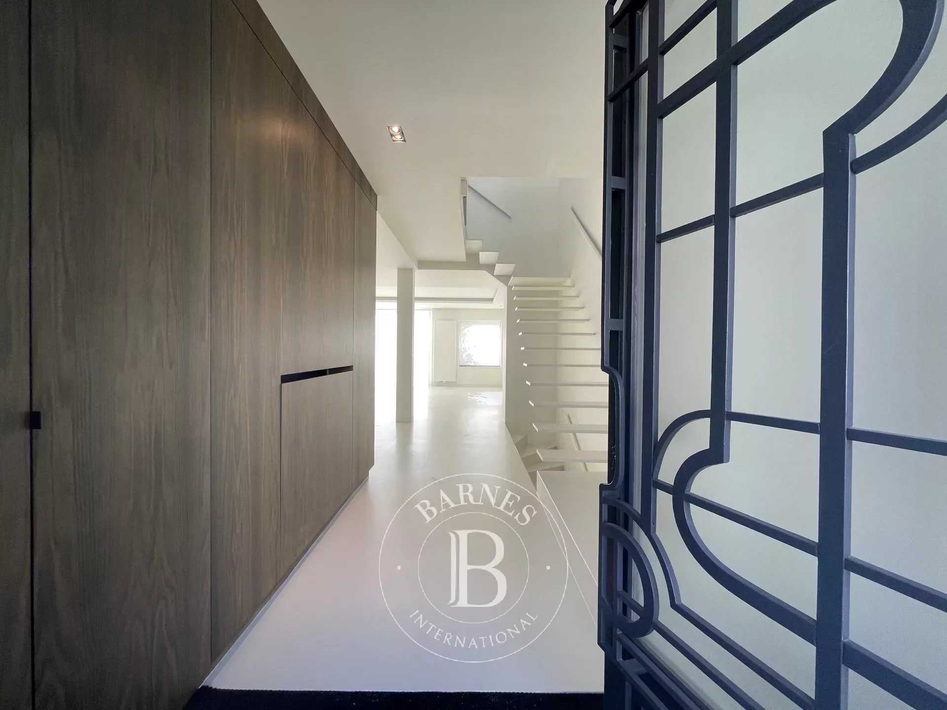Maison Uccle  -  ref 83284813 (picture 1)