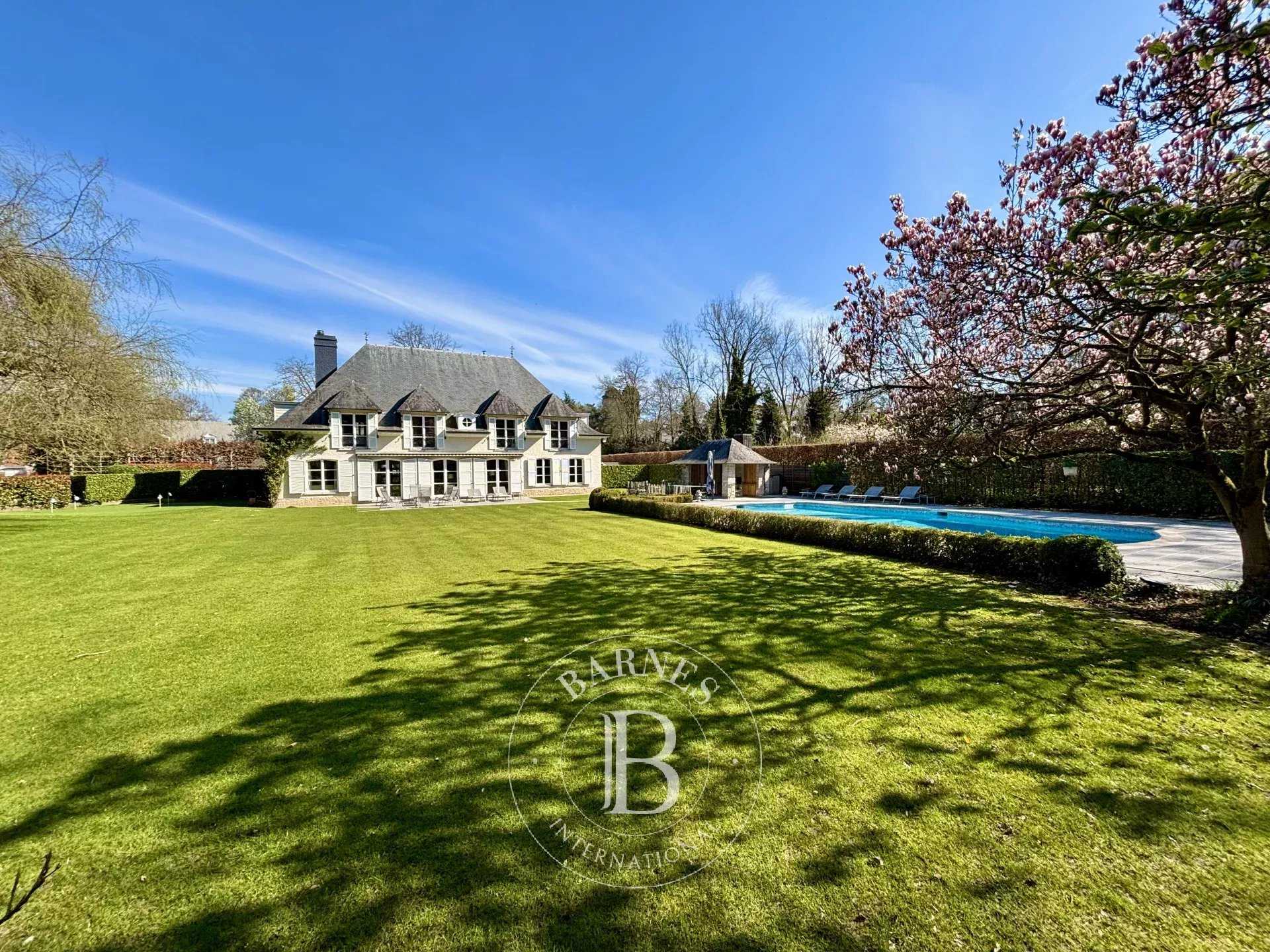 Villa Woluwe-Saint-Pierre  -  ref 85786707 (picture 2)
