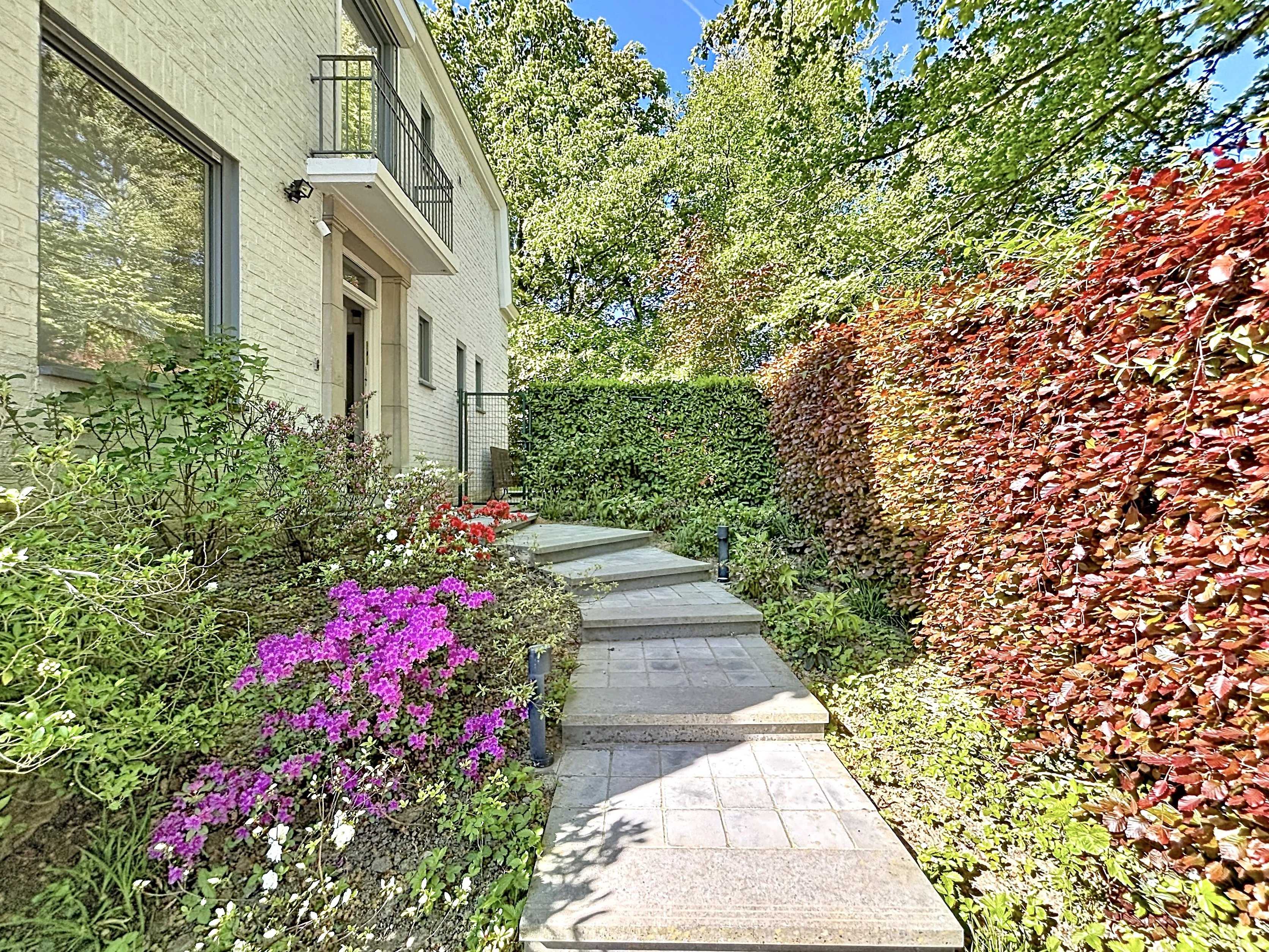 Maison Uccle  -  ref 87004592 (picture 1)