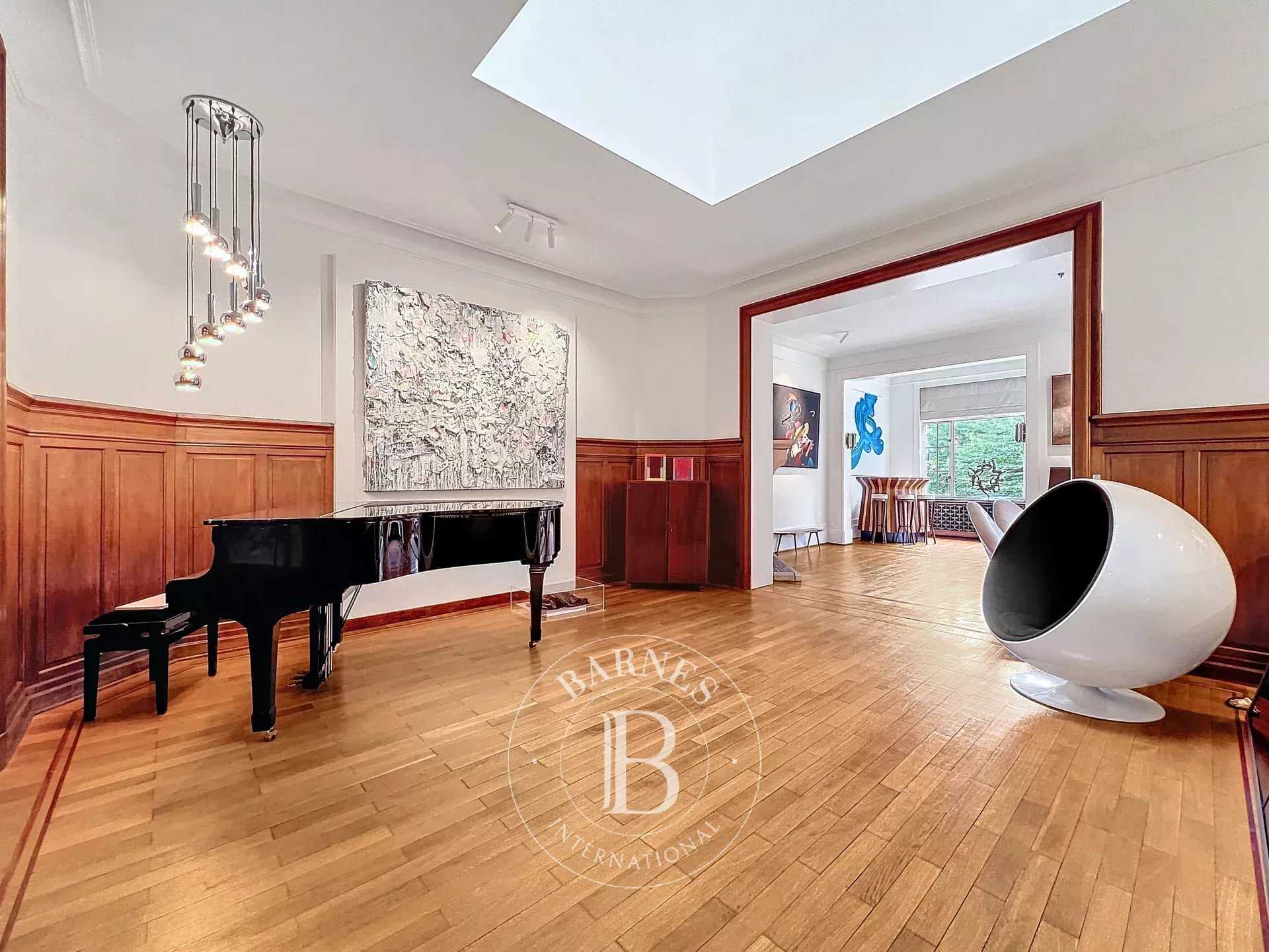 Maison Bruxelles  -  ref 85780327 (picture 1)