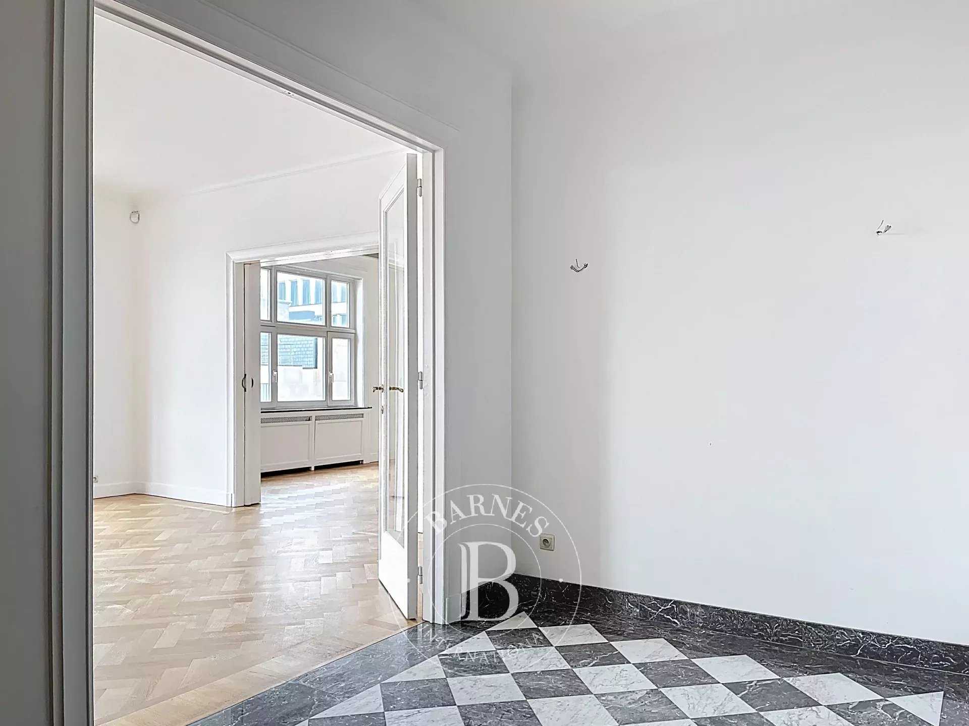 Appartement Bruxelles  -  ref 86377887 (picture 2)