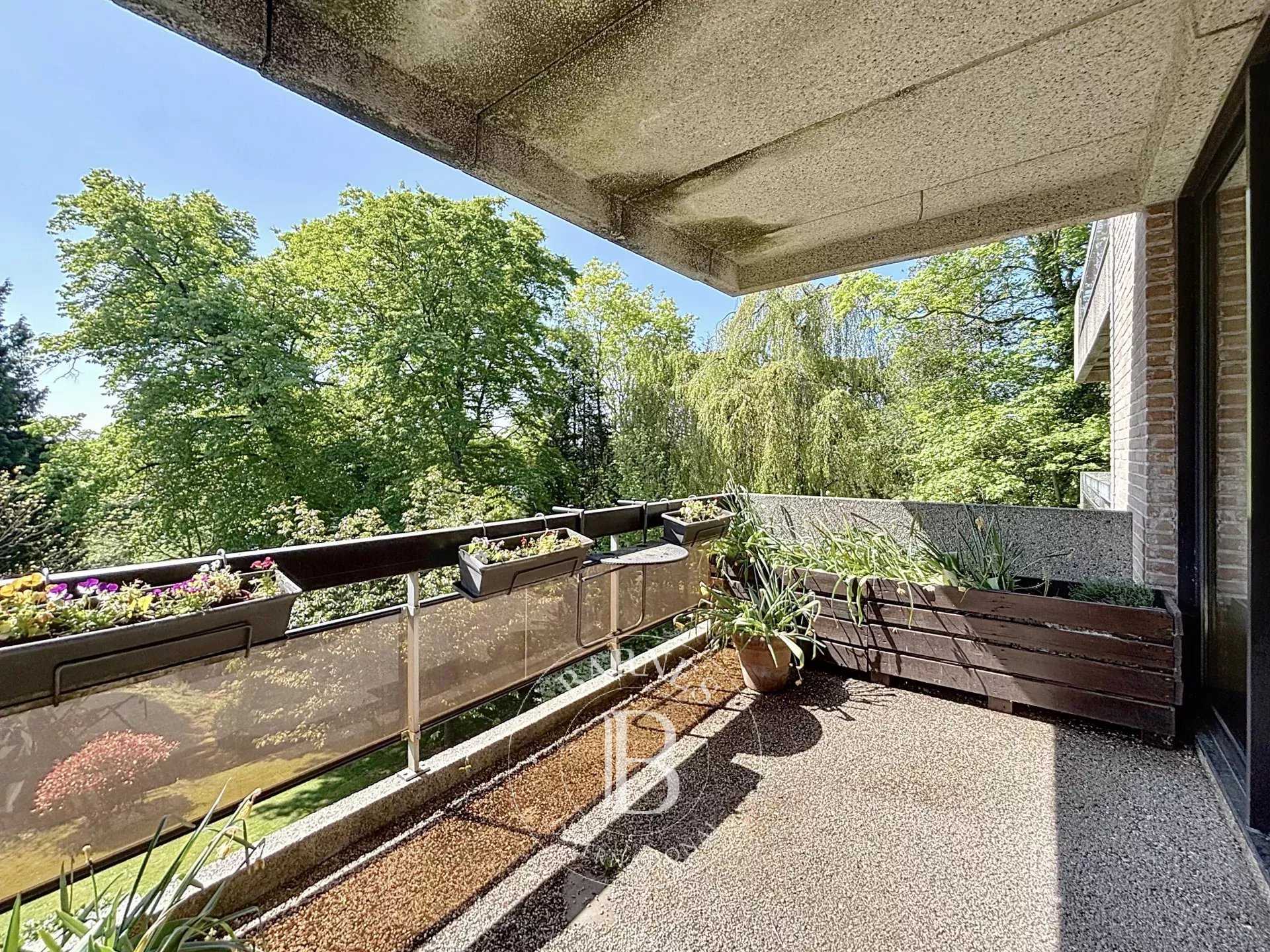 Appartement Uccle  -  ref 85894933 (picture 1)
