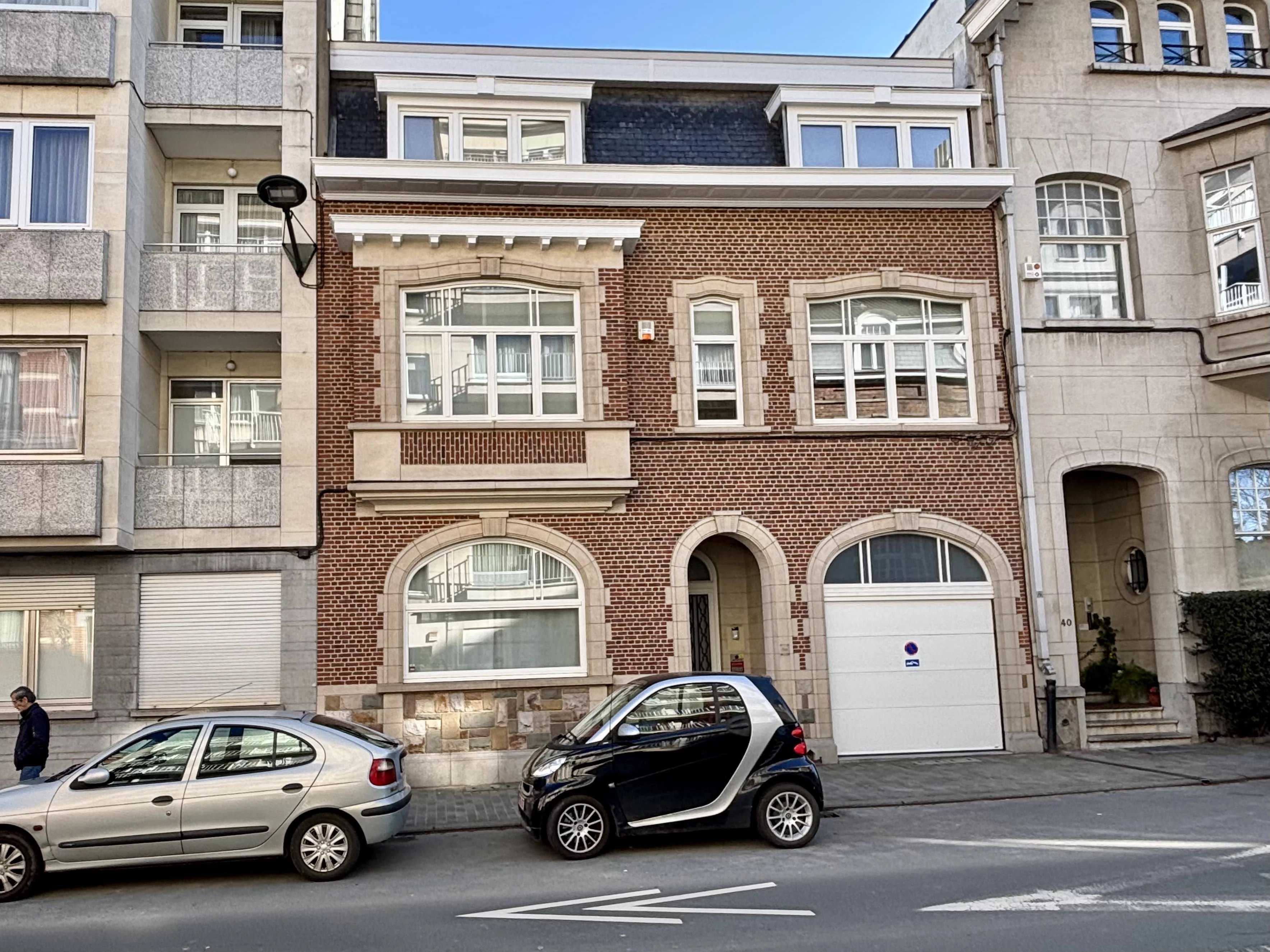 Uccle  - Maison 19 Pi&egrave;ces 7 Chambres