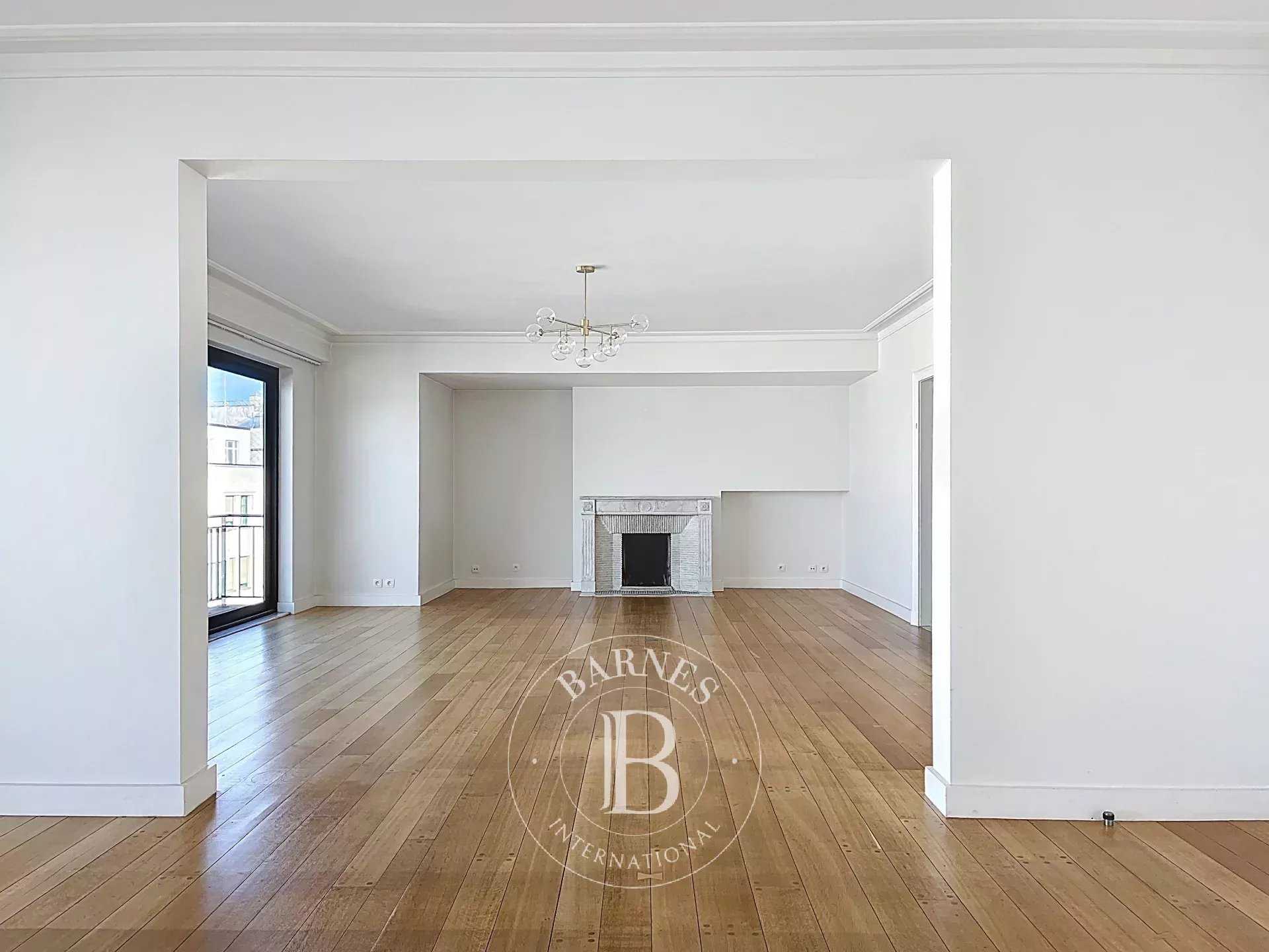 Appartement Bruxelles  -  ref 86368893 (picture 1)