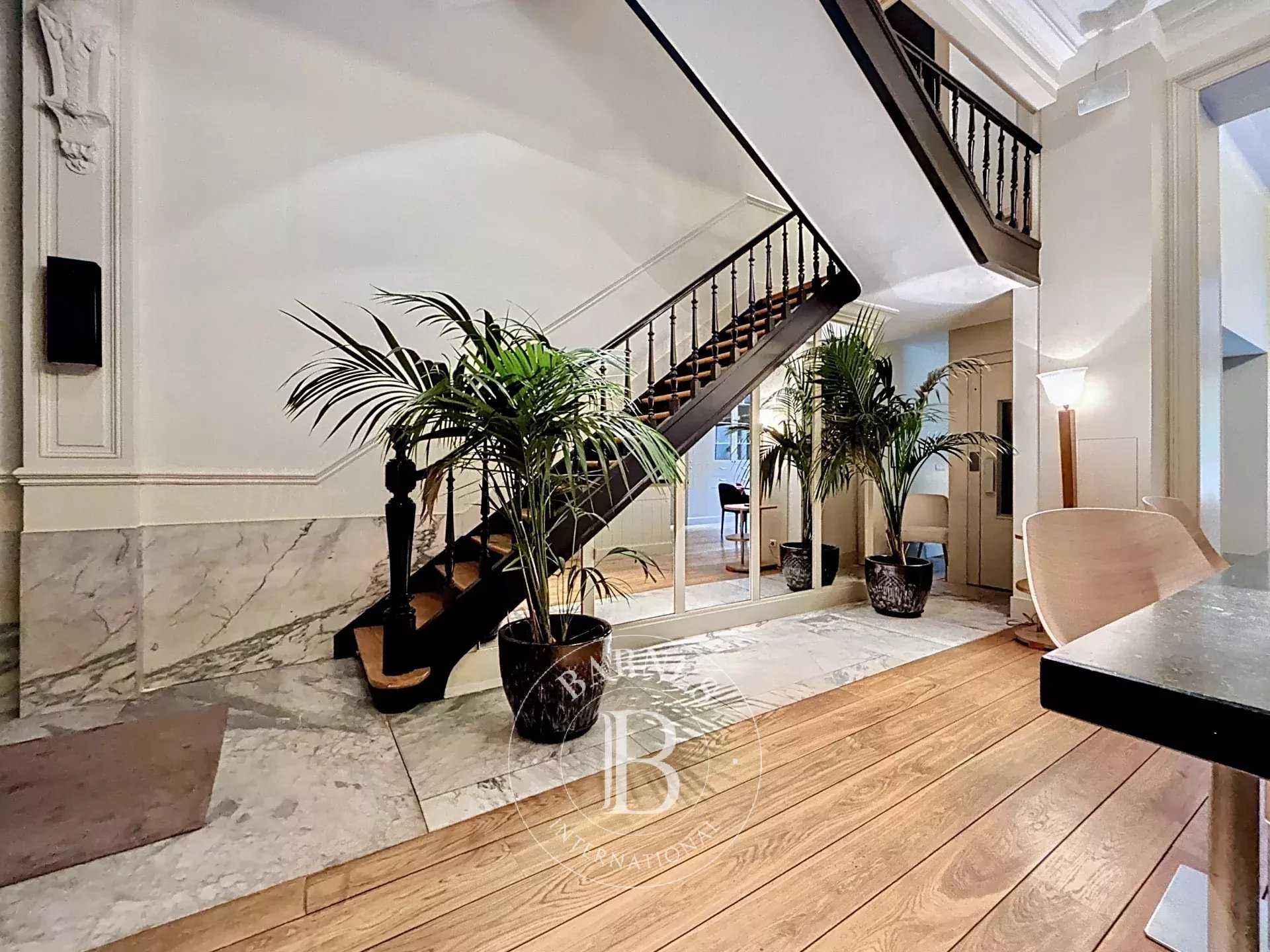 House Ixelles  -  ref 85968436 (picture 2)