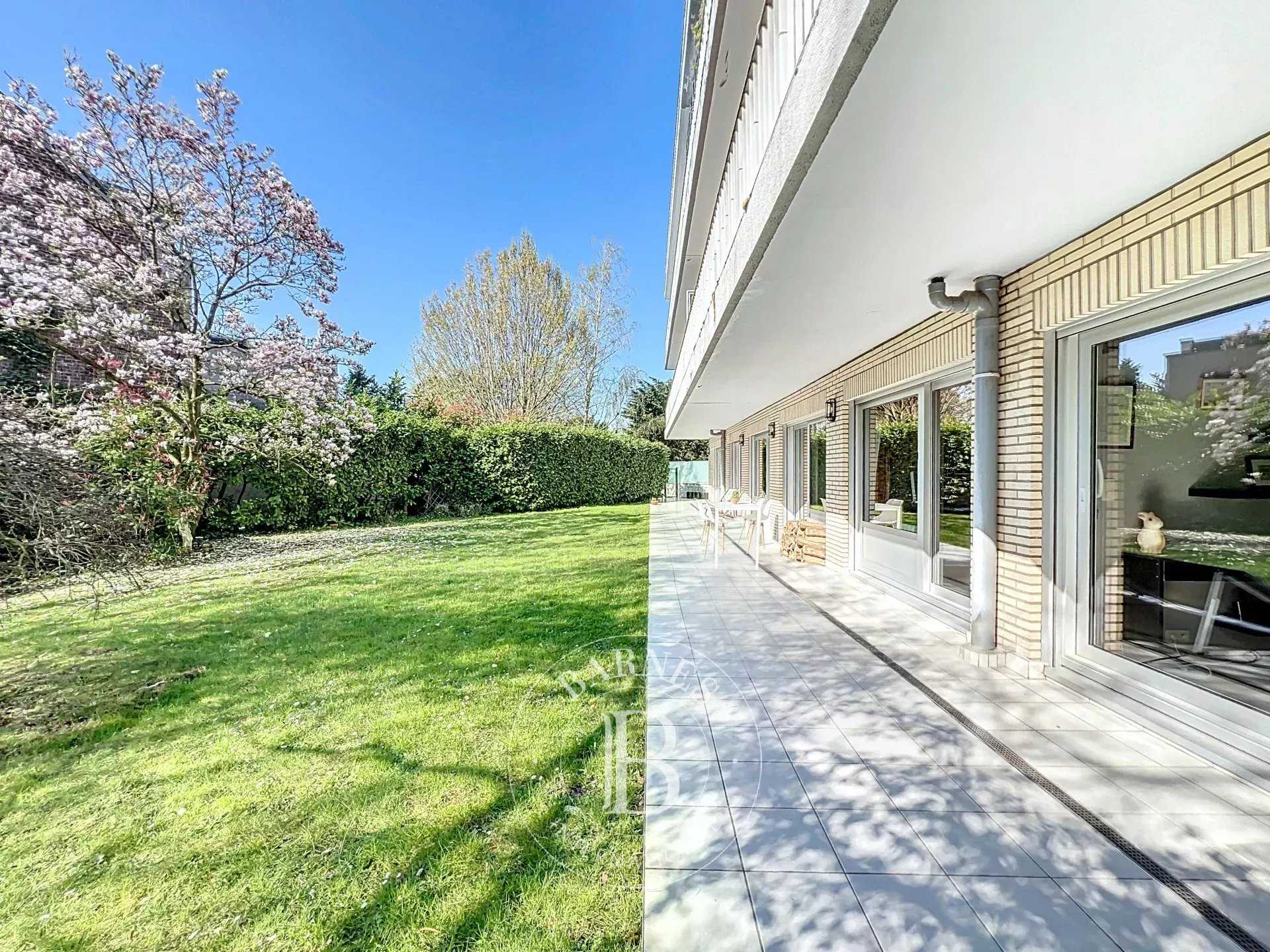 Apartment Uccle  -  ref 85966320 (picture 1)