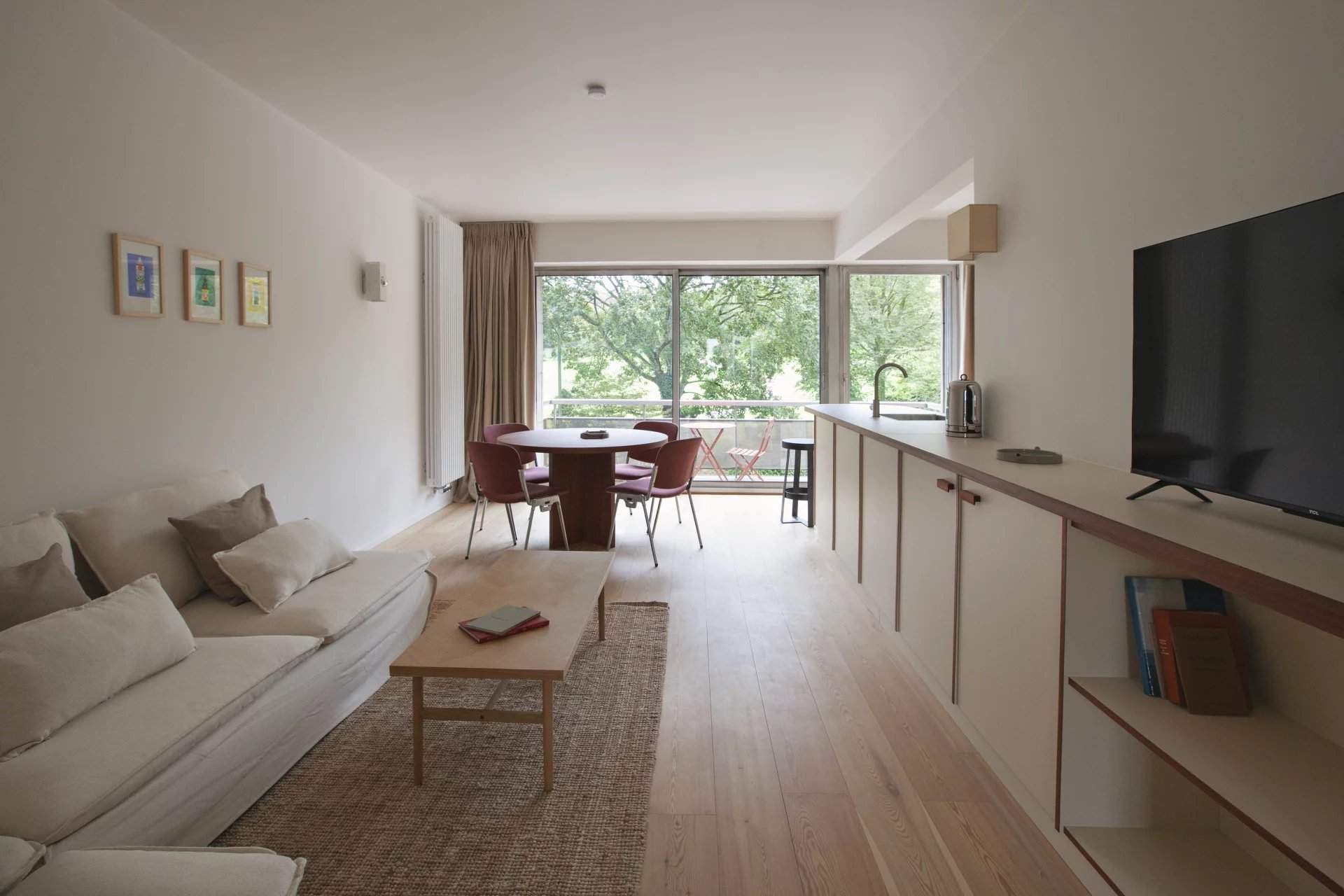 Forest  - Apartment 2 Bedrooms - picture 2