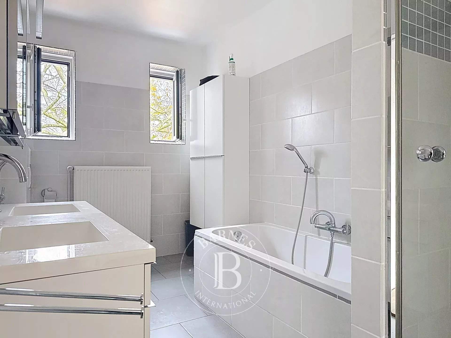 Uccle  - Maison 14 Pi&egrave;ces 5 Chambres - picture 12