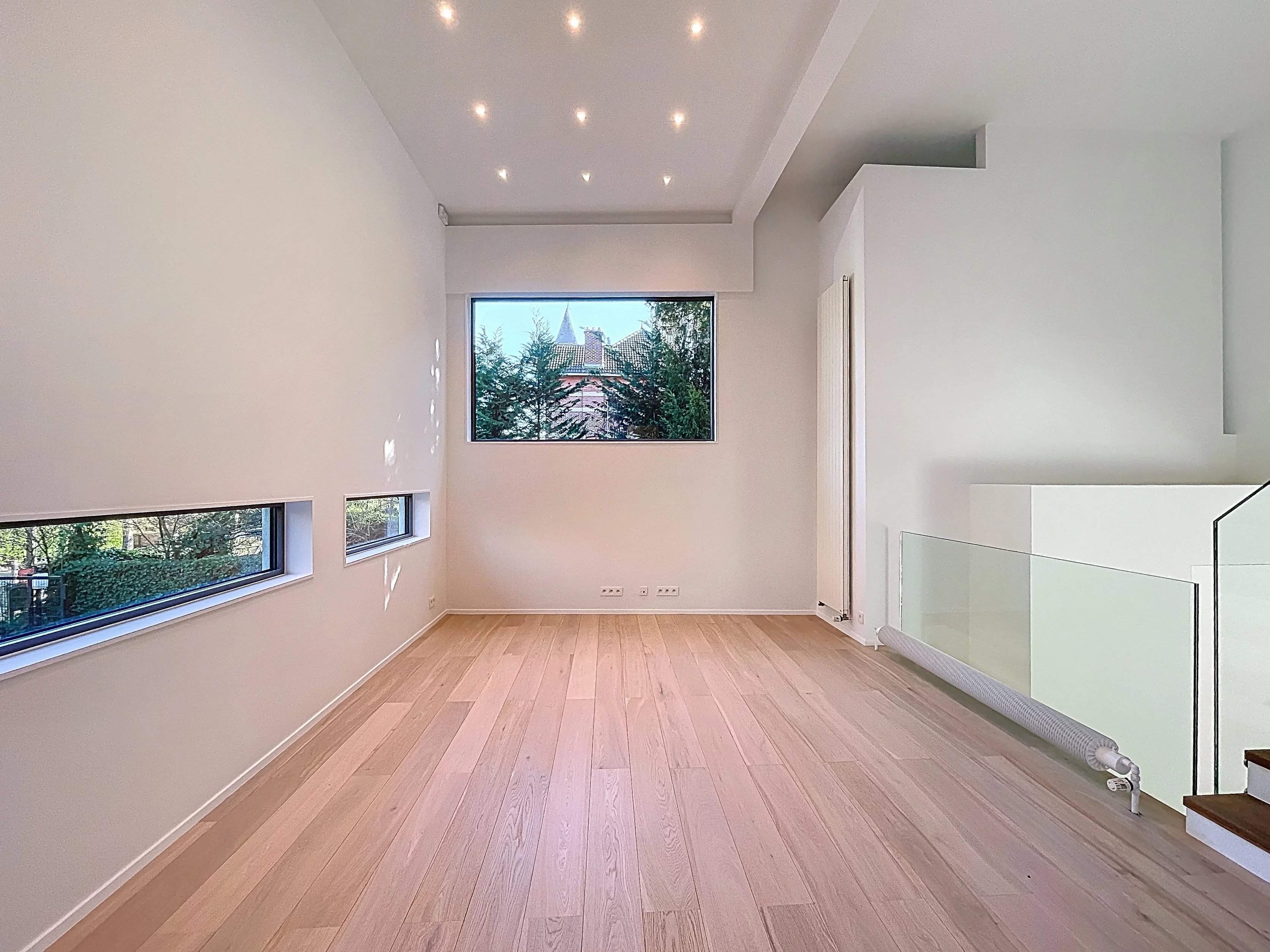 Uccle  - Maison 15 Pi&egrave;ces 4 Chambres - picture 11