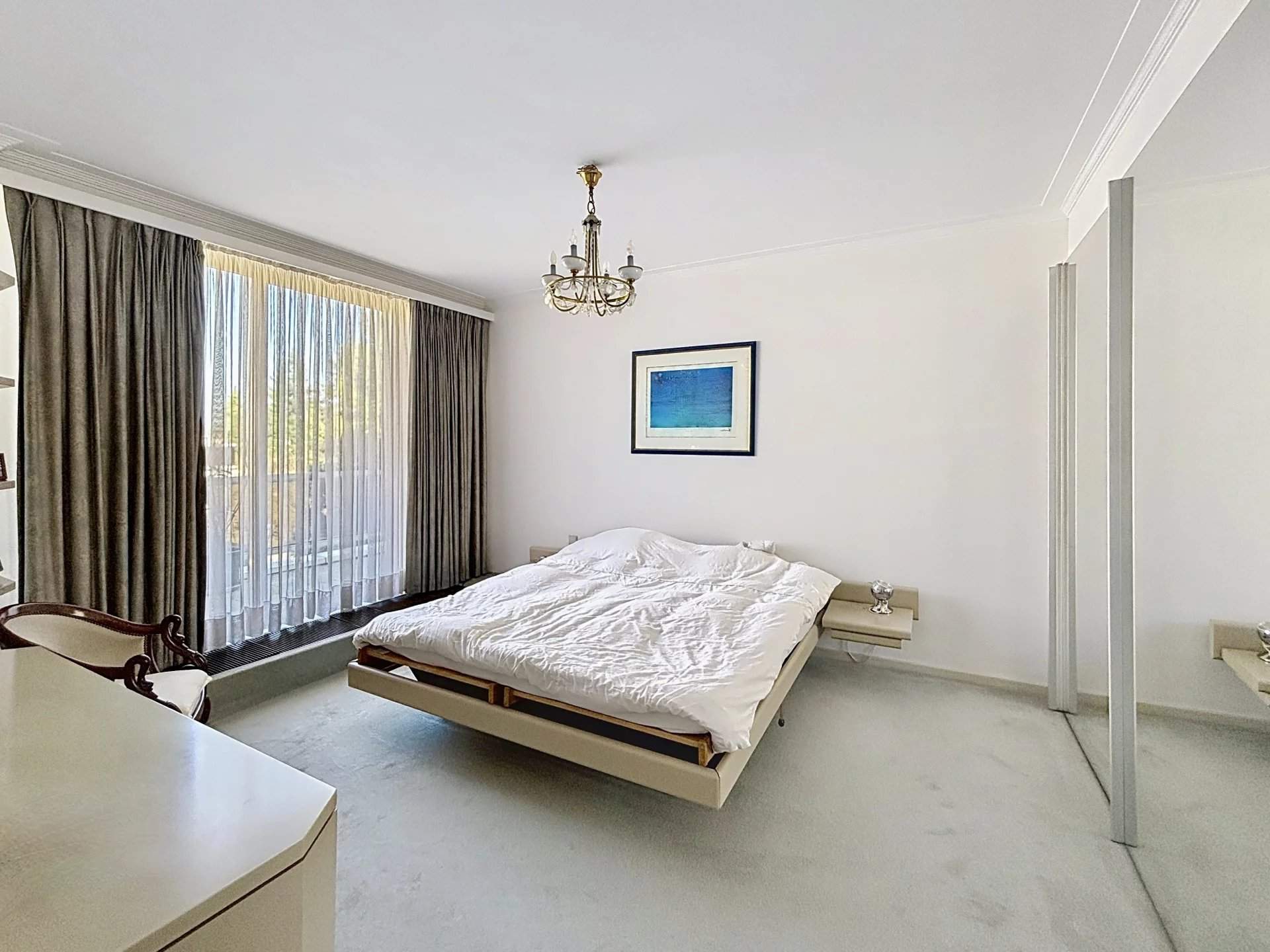 Ixelles  - Appartement 7 Pi&egrave;ces 3 Chambres - picture 8