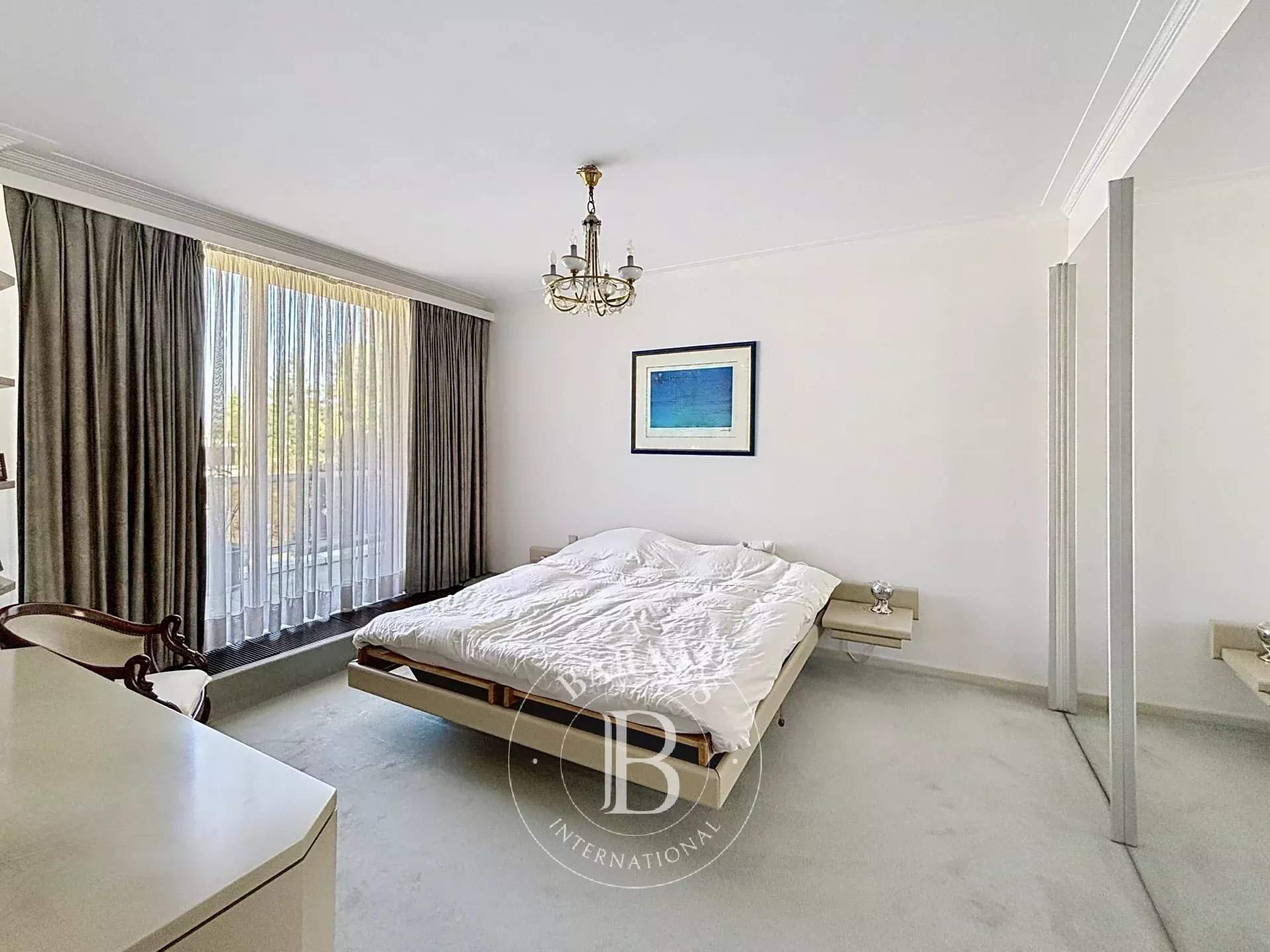 Ixelles  - Apartment 3 Bedrooms - picture 9