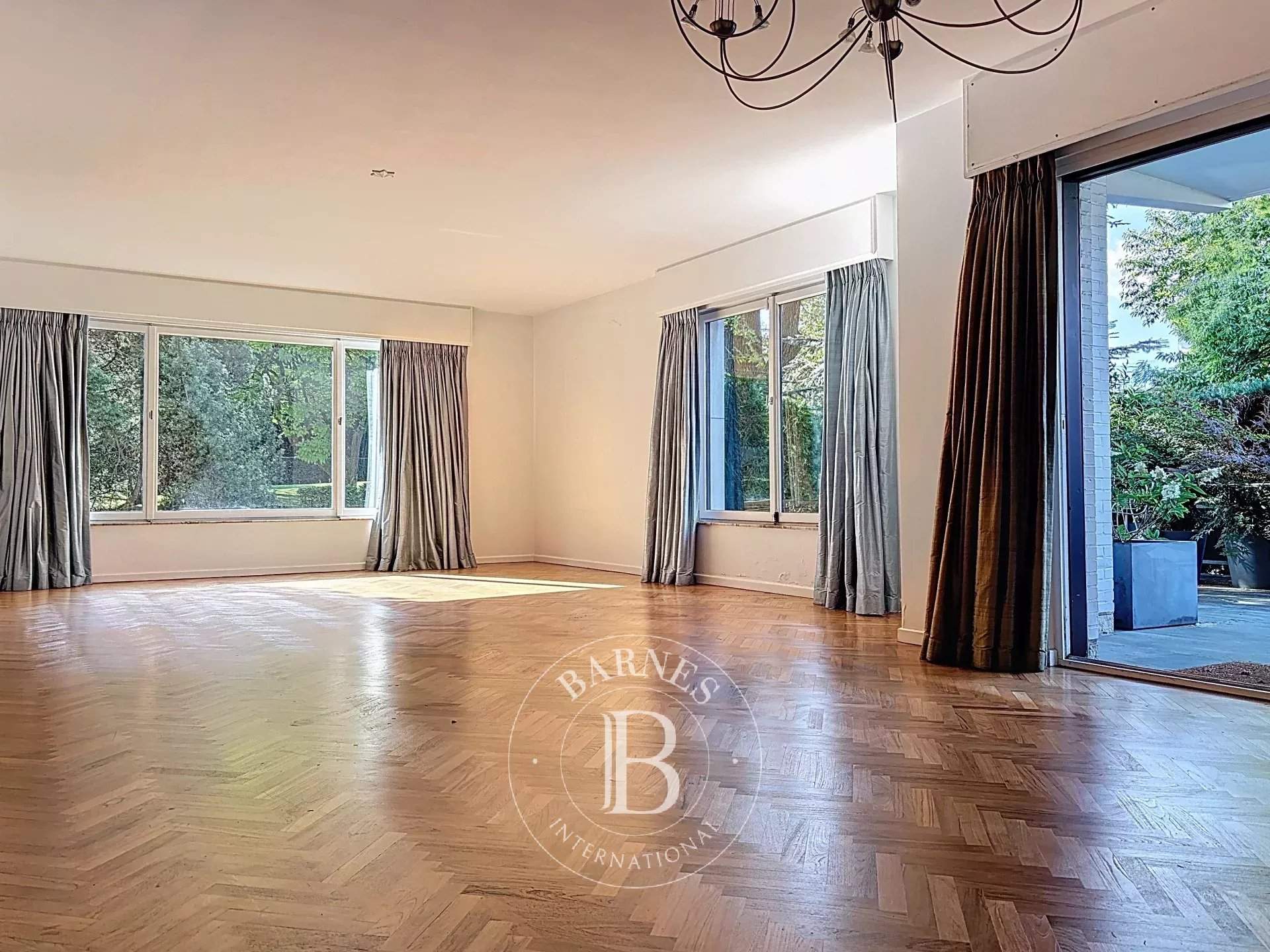 Uccle  - Piso 9 Cuartos 3 Habitaciones - picture 5