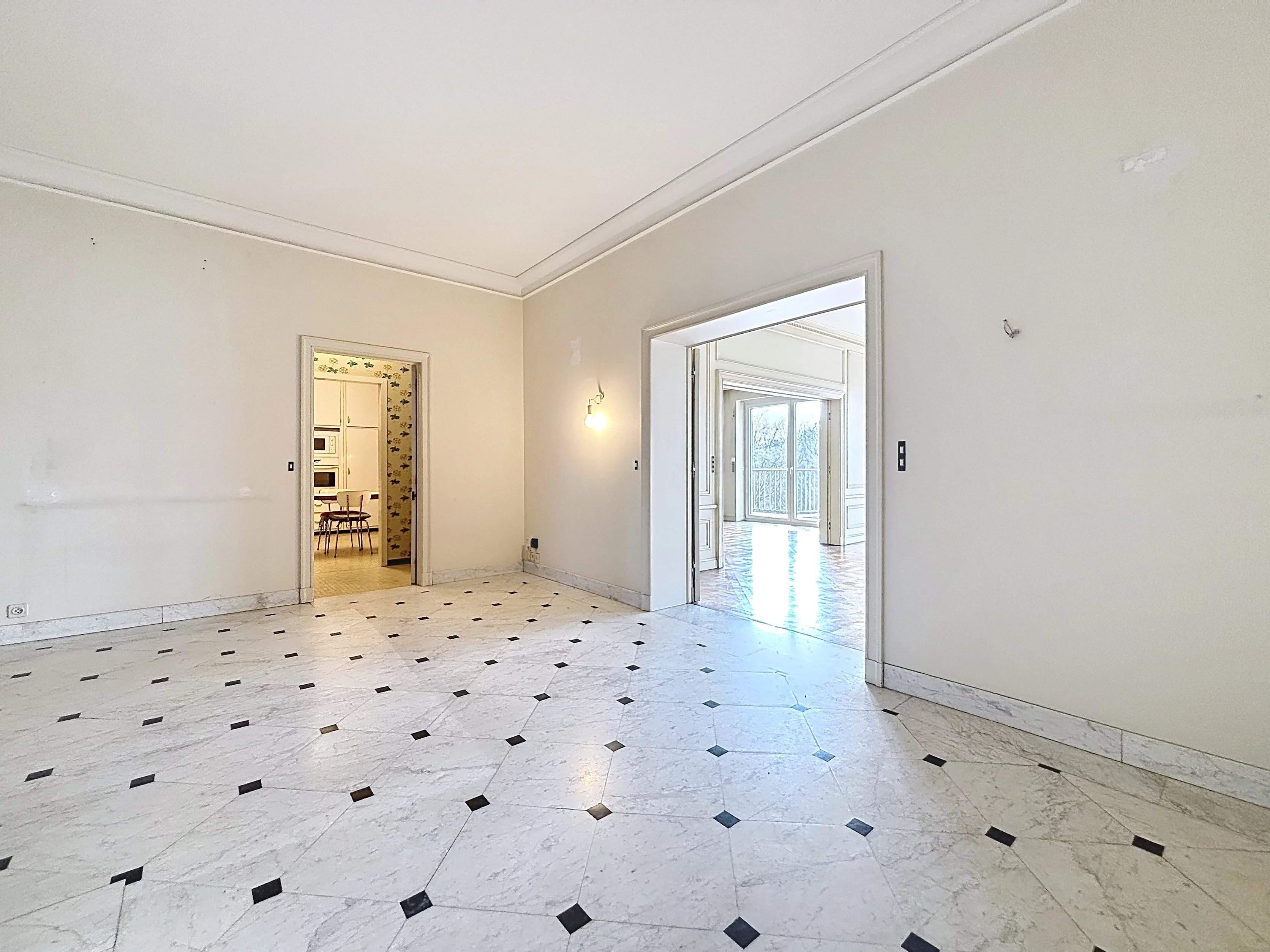 Ixelles  - Appartement 10 Pi&egrave;ces 4 Chambres - picture 6