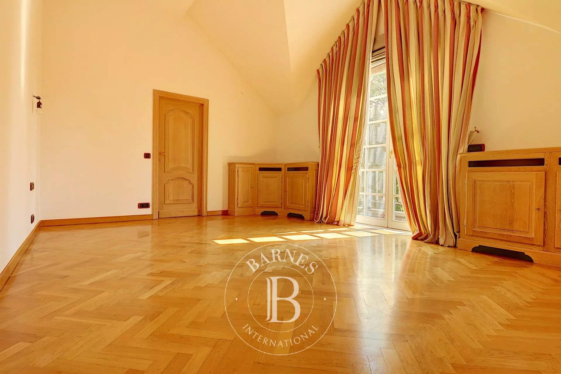 Uccle  - House 6 Bedrooms - picture 15