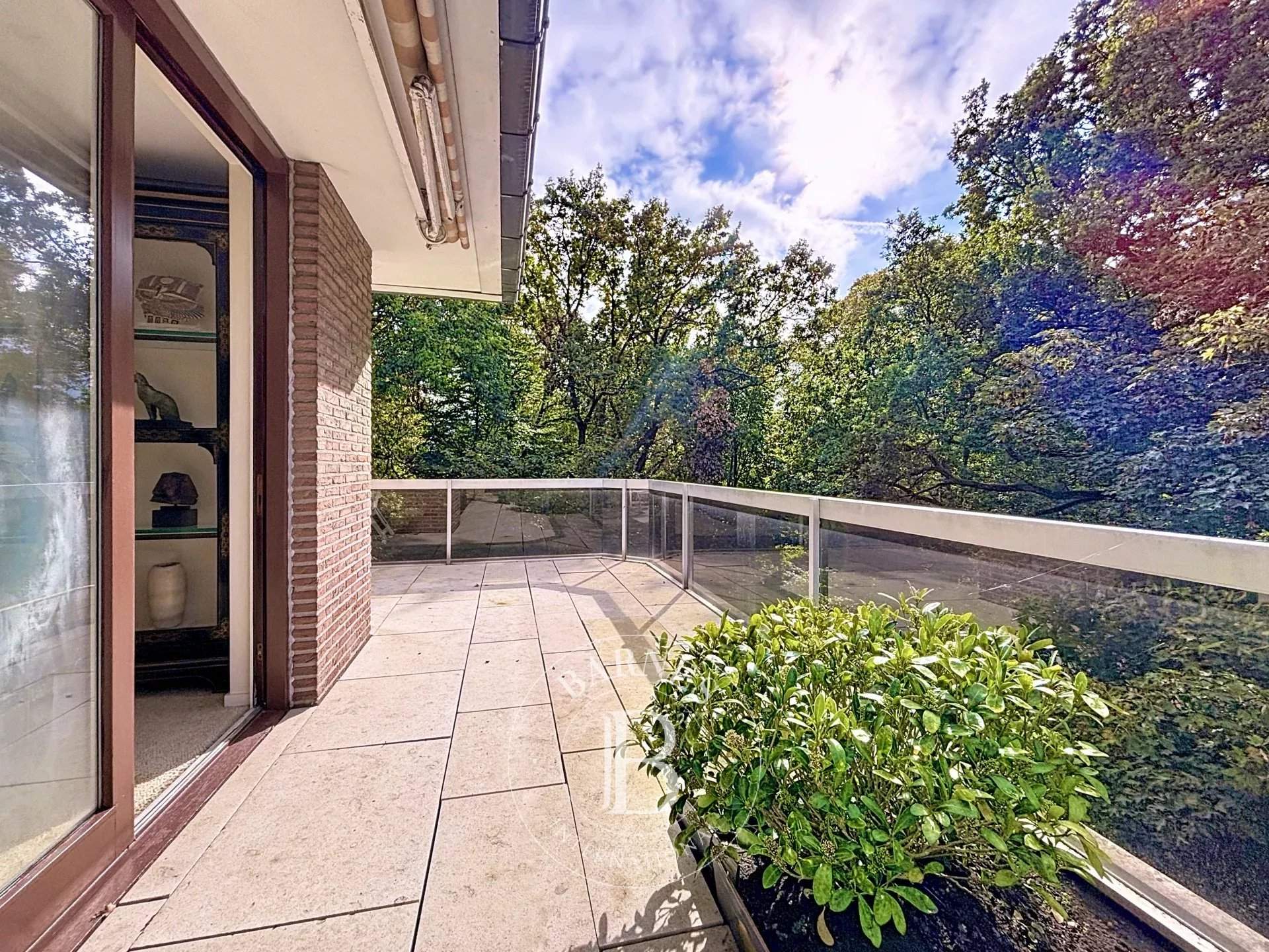 Uccle  - Apartment 2 Bedrooms - picture 13