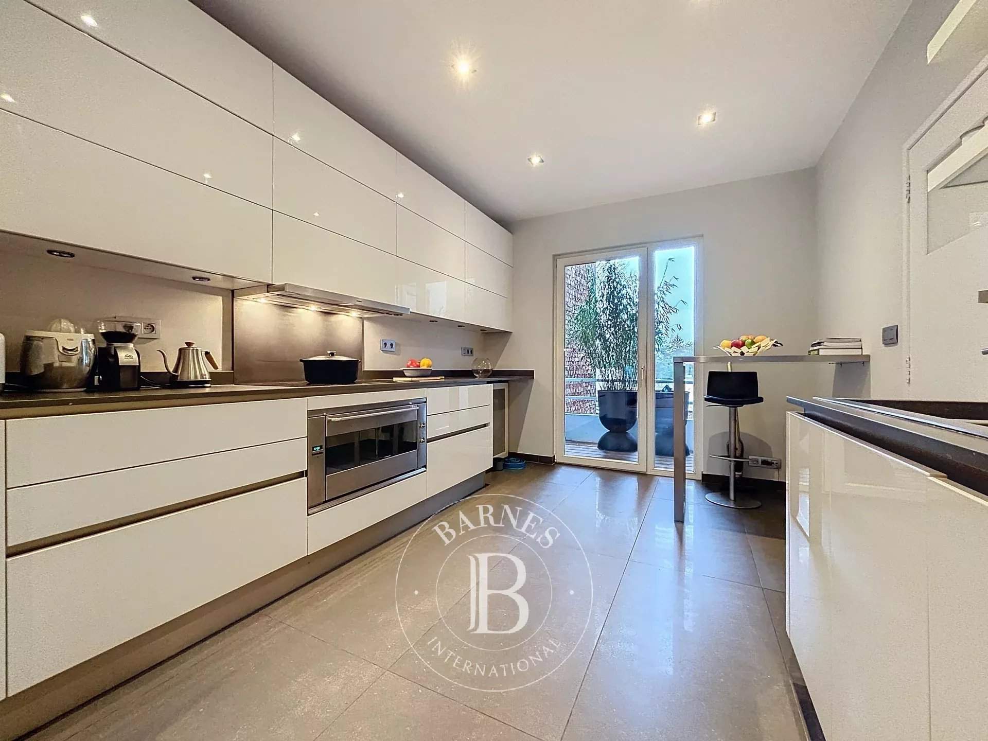 Uccle  - Appartement 10 Pièces 4 Chambres - picture 10